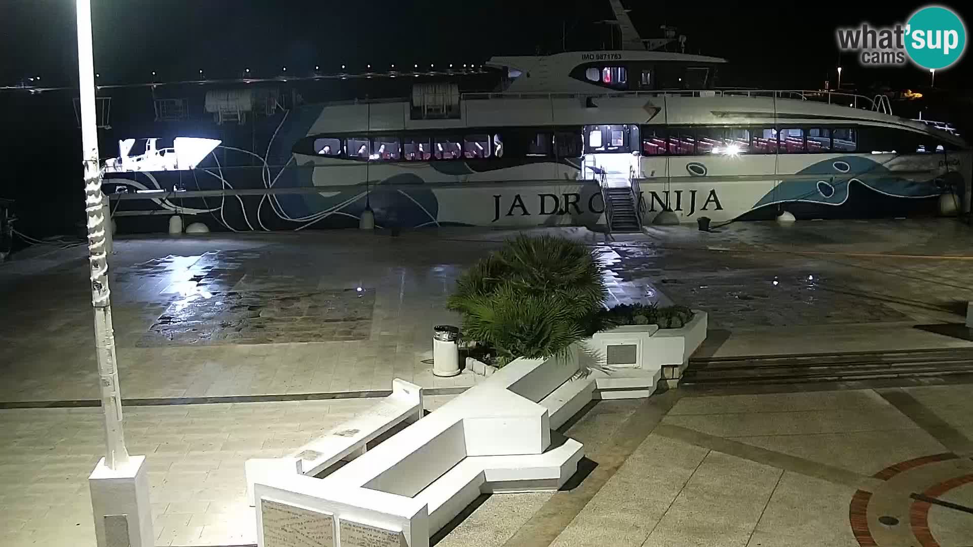 Novalja Livecam promenade