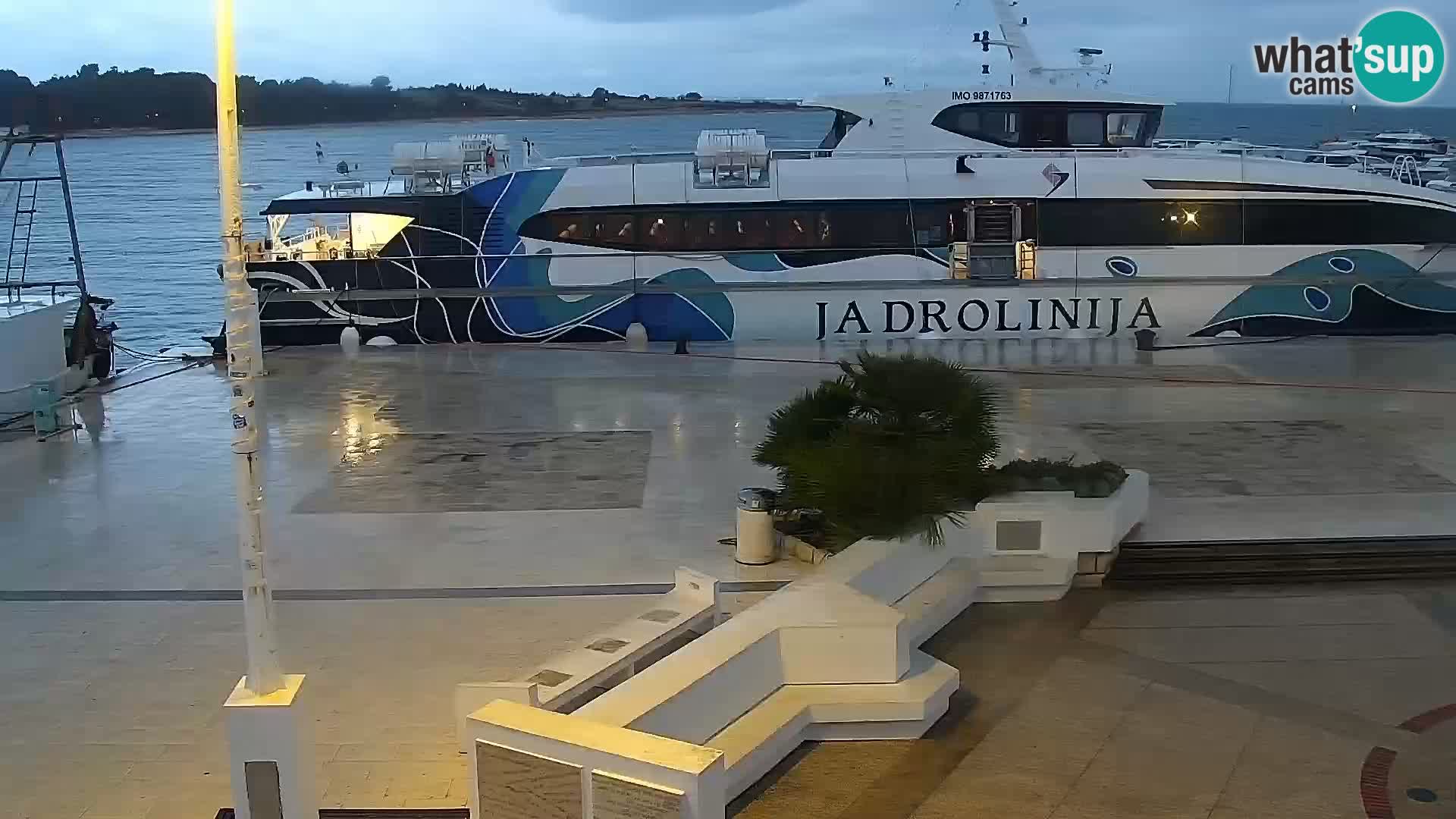 Novalja Livecam promenade