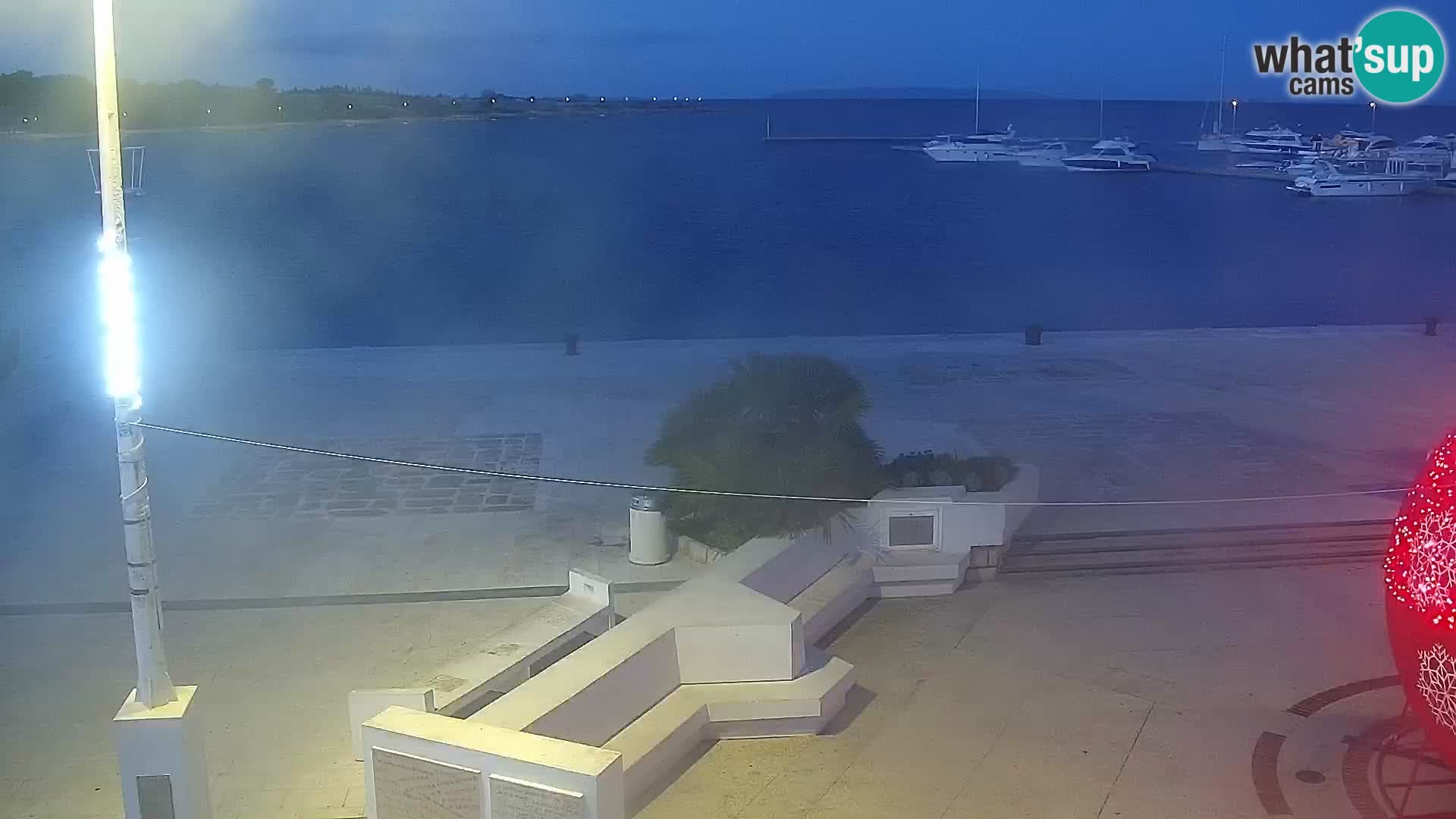 Livecam Promenade a Novalja