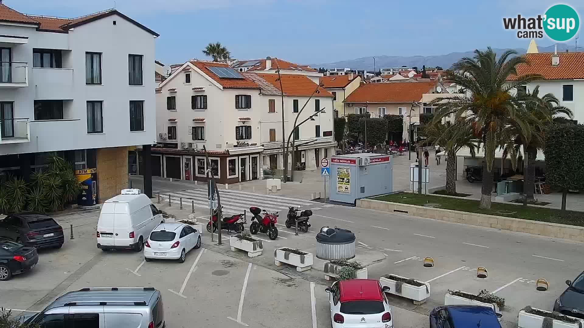 Webcam Novalja seaside promenade