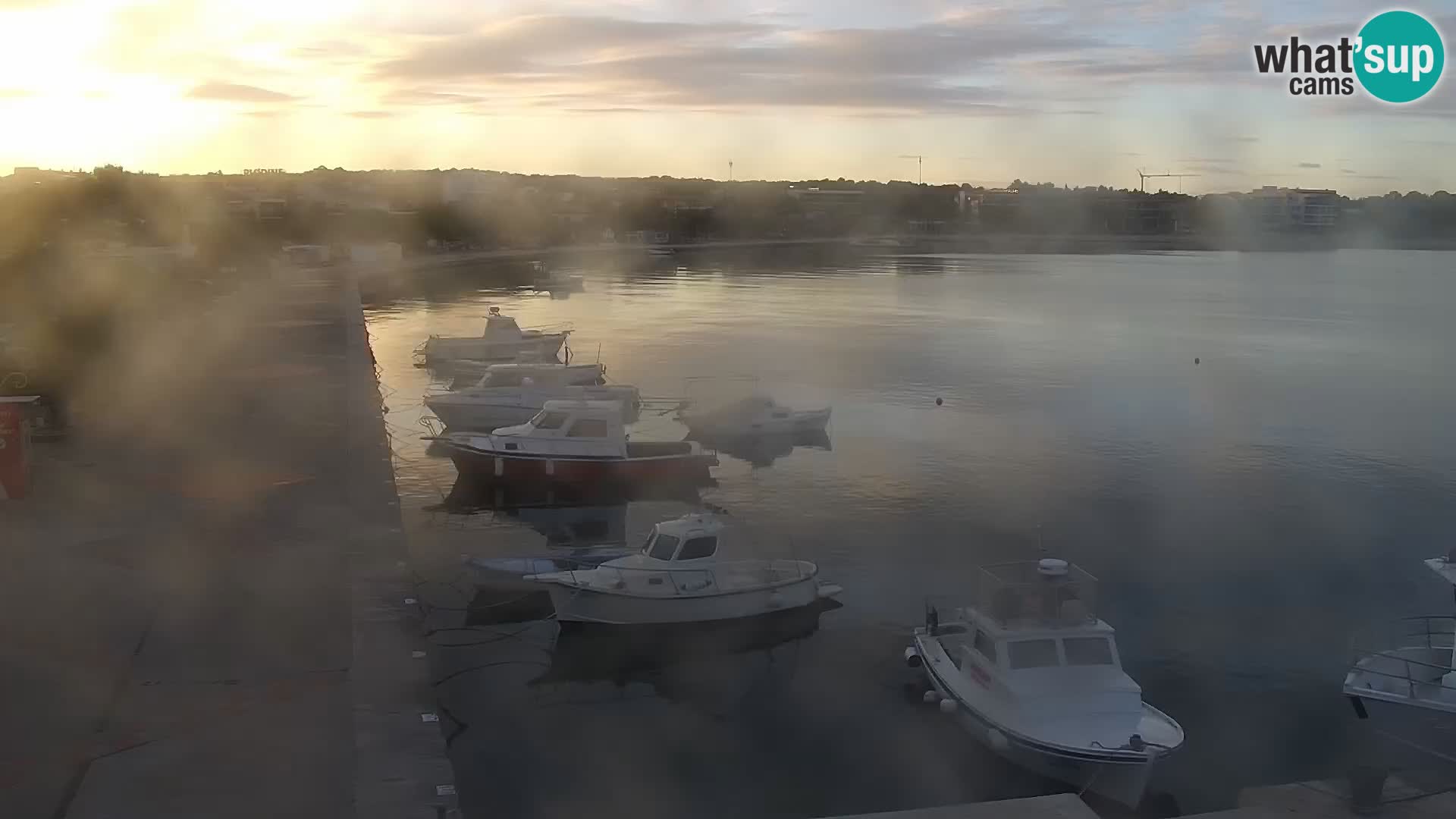 Webcam Novalja seaside promenade