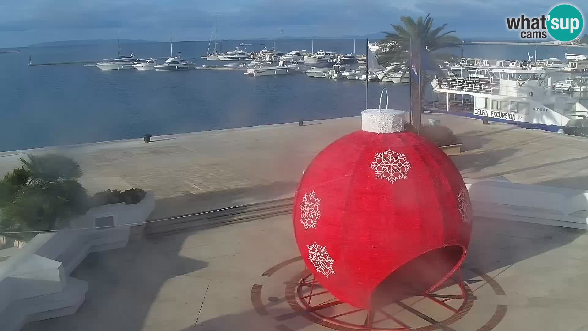 Webcam Novalja seaside promenade