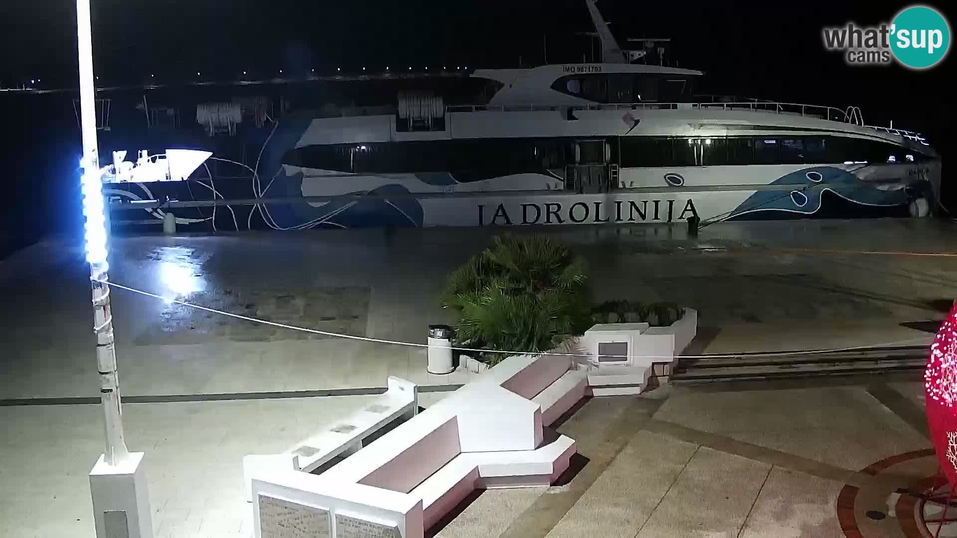 Livecam Promenade a Novalja