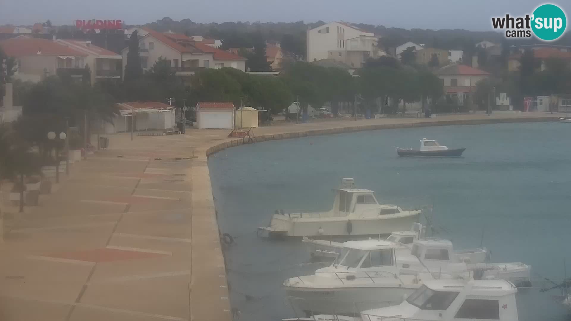 Webcam Novalja seaside promenade