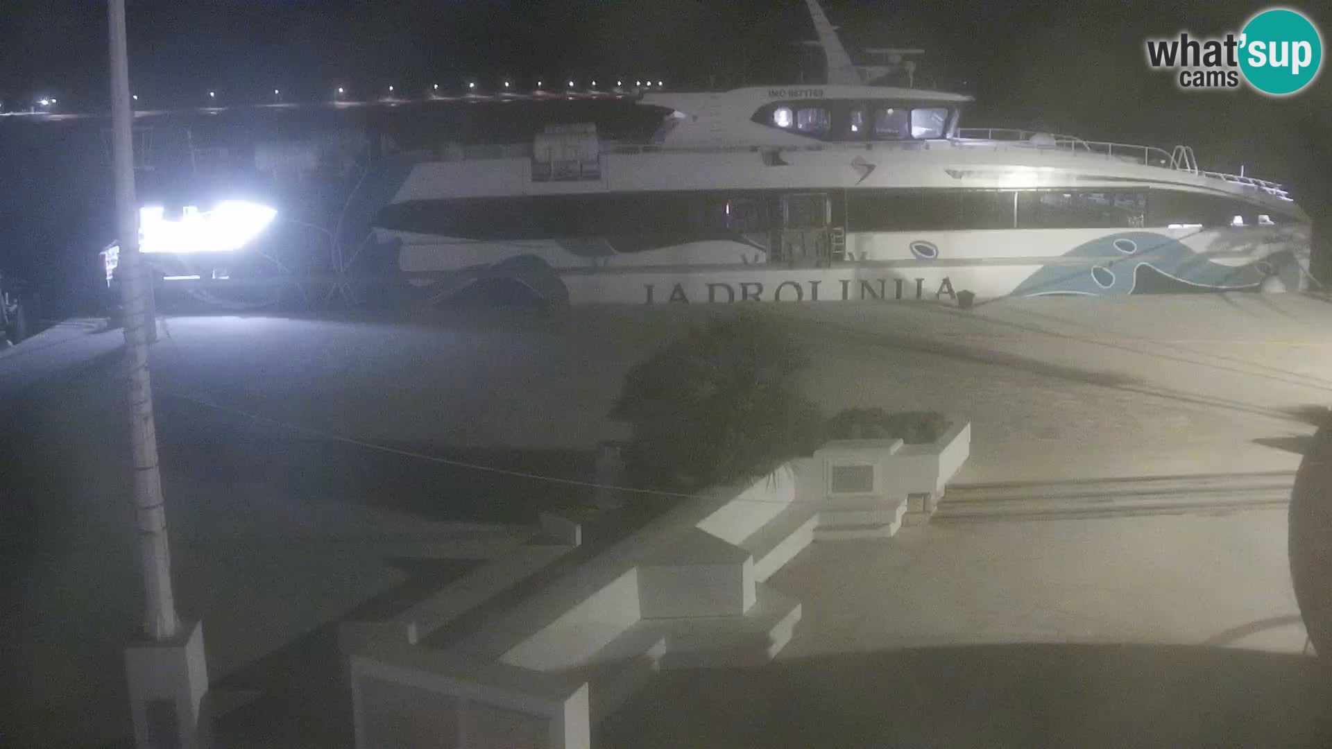 Webcam Novalja seaside promenade