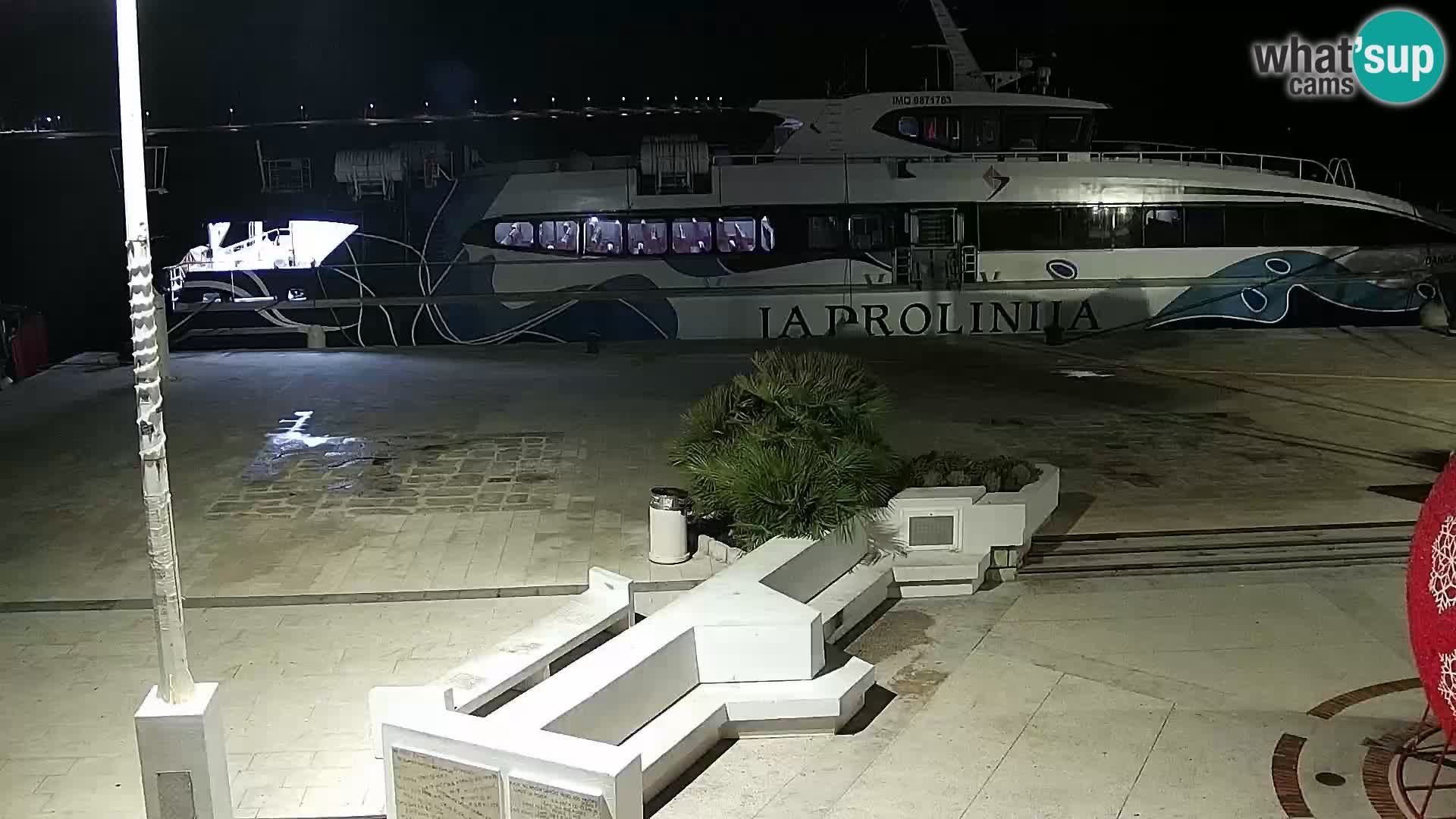 Novalja Livecam promenade