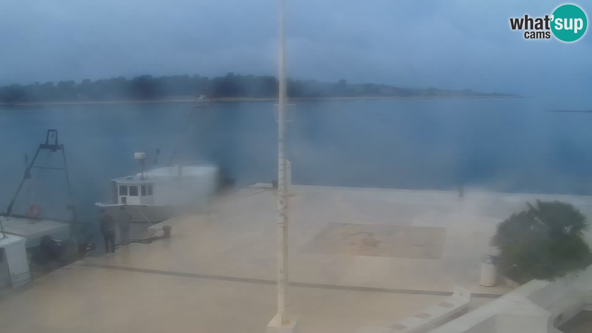 Webcam Novalja seaside promenade