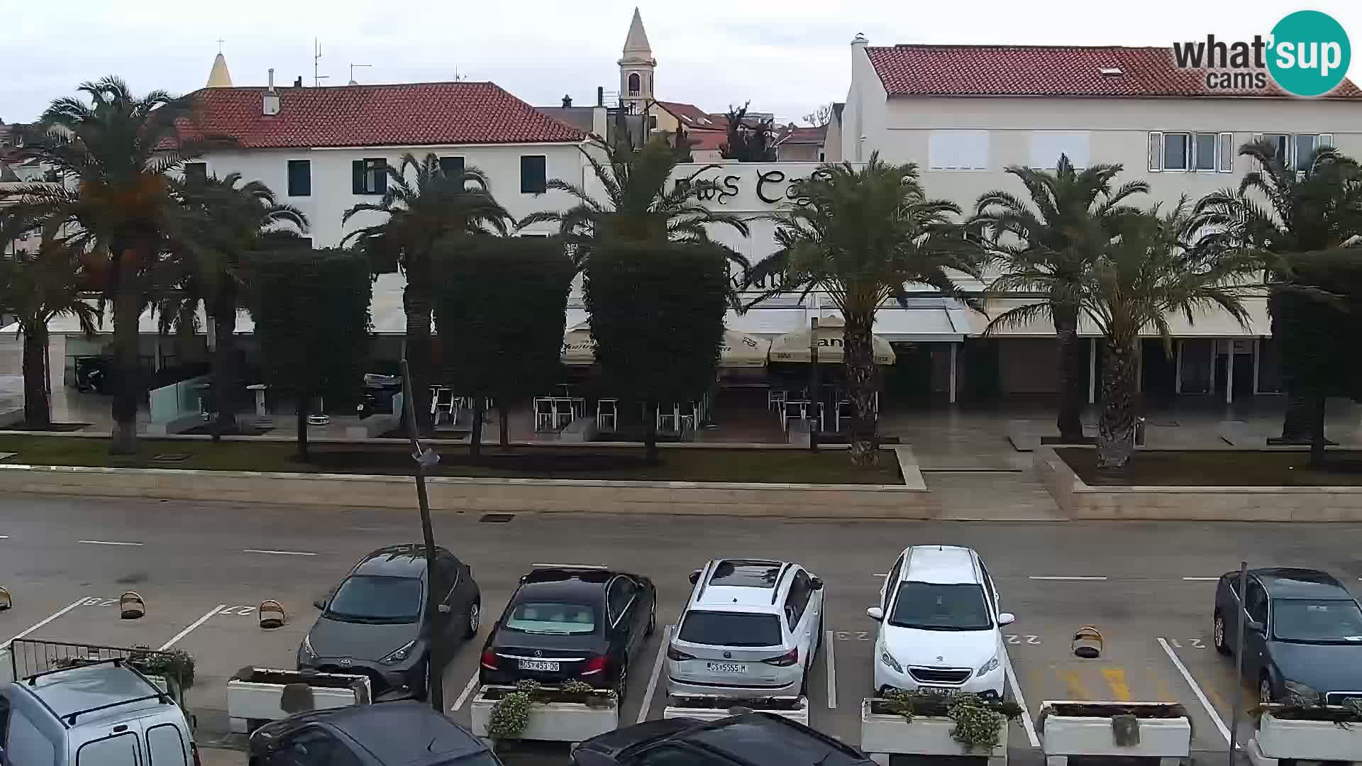 Webcam Novalja seaside promenade