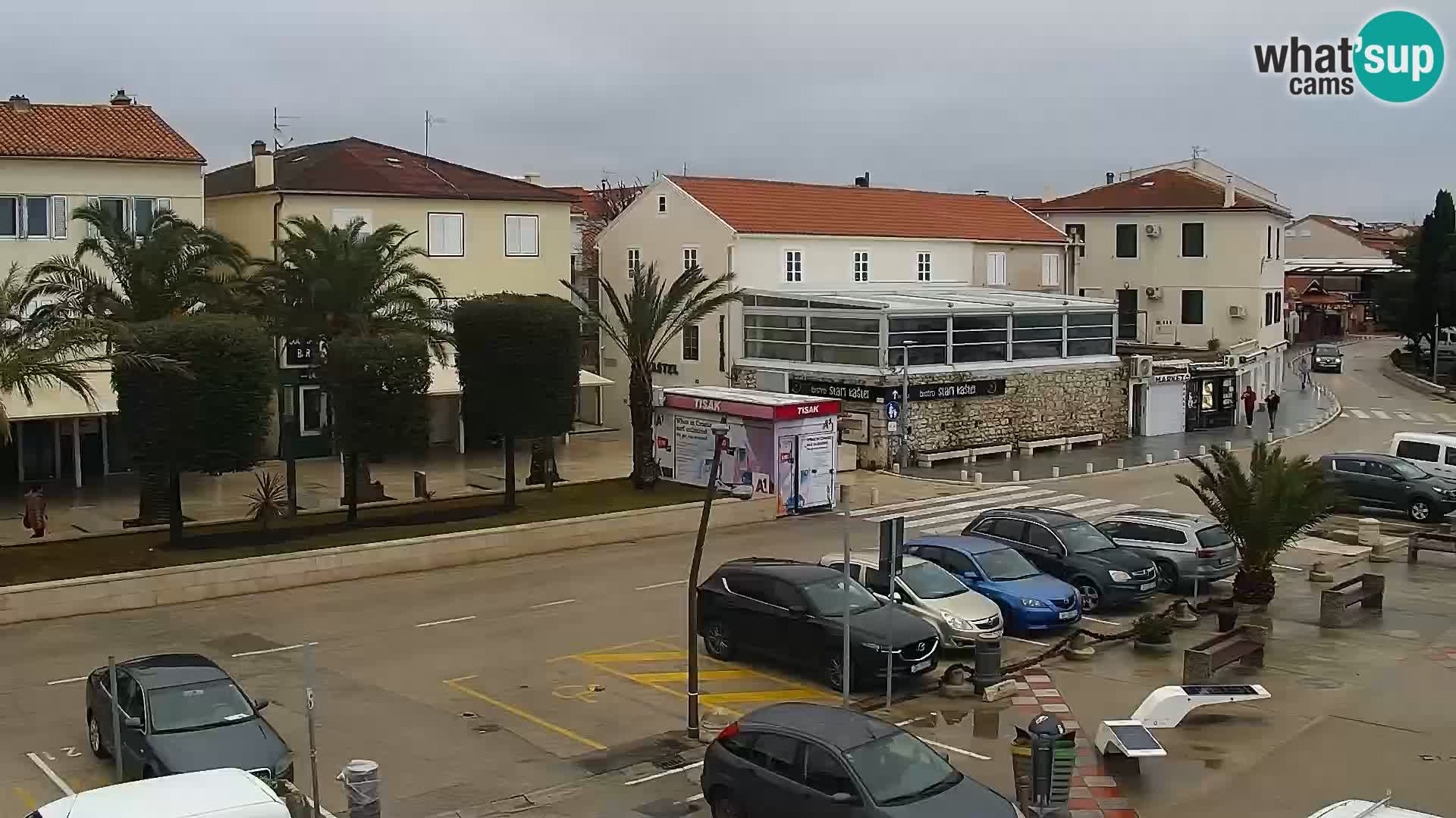 Webcam Novalja seaside promenade