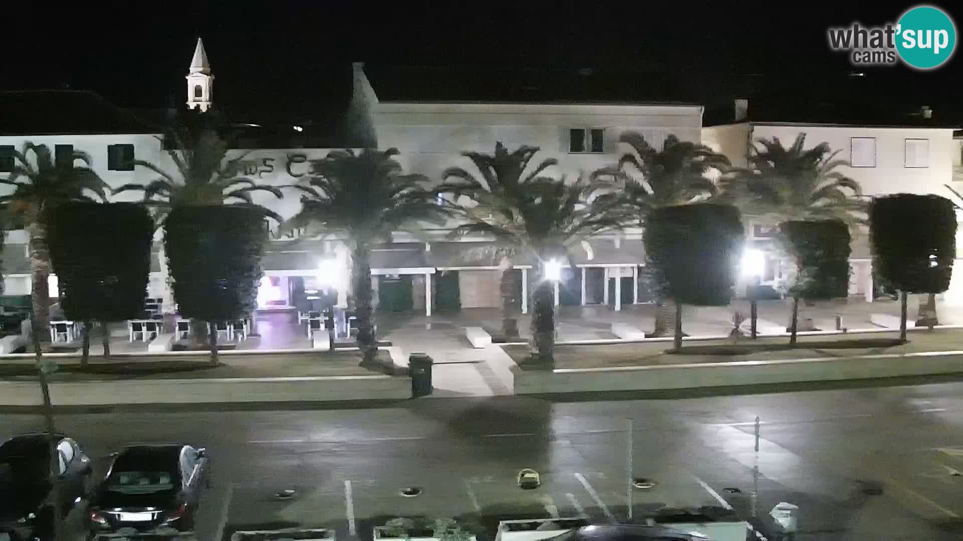 Webcam Novalja seaside promenade