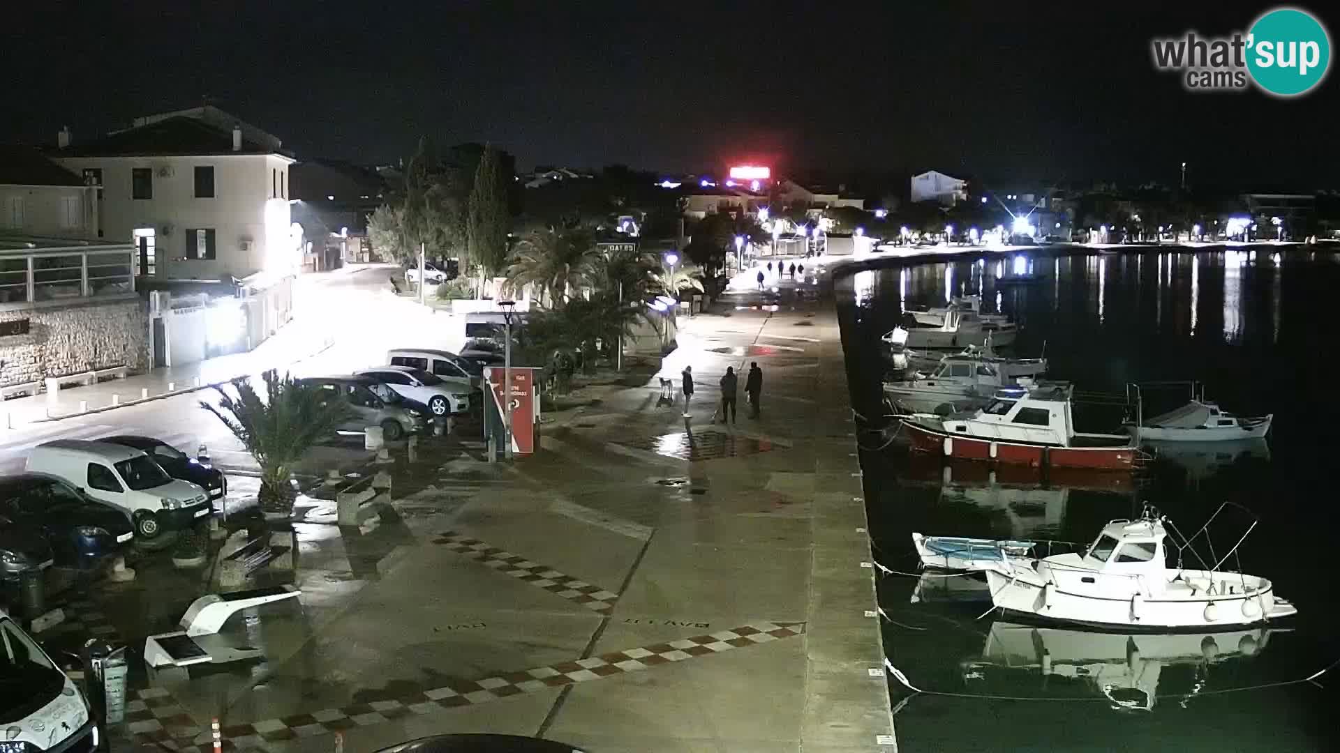 Webcam Novalja seaside promenade