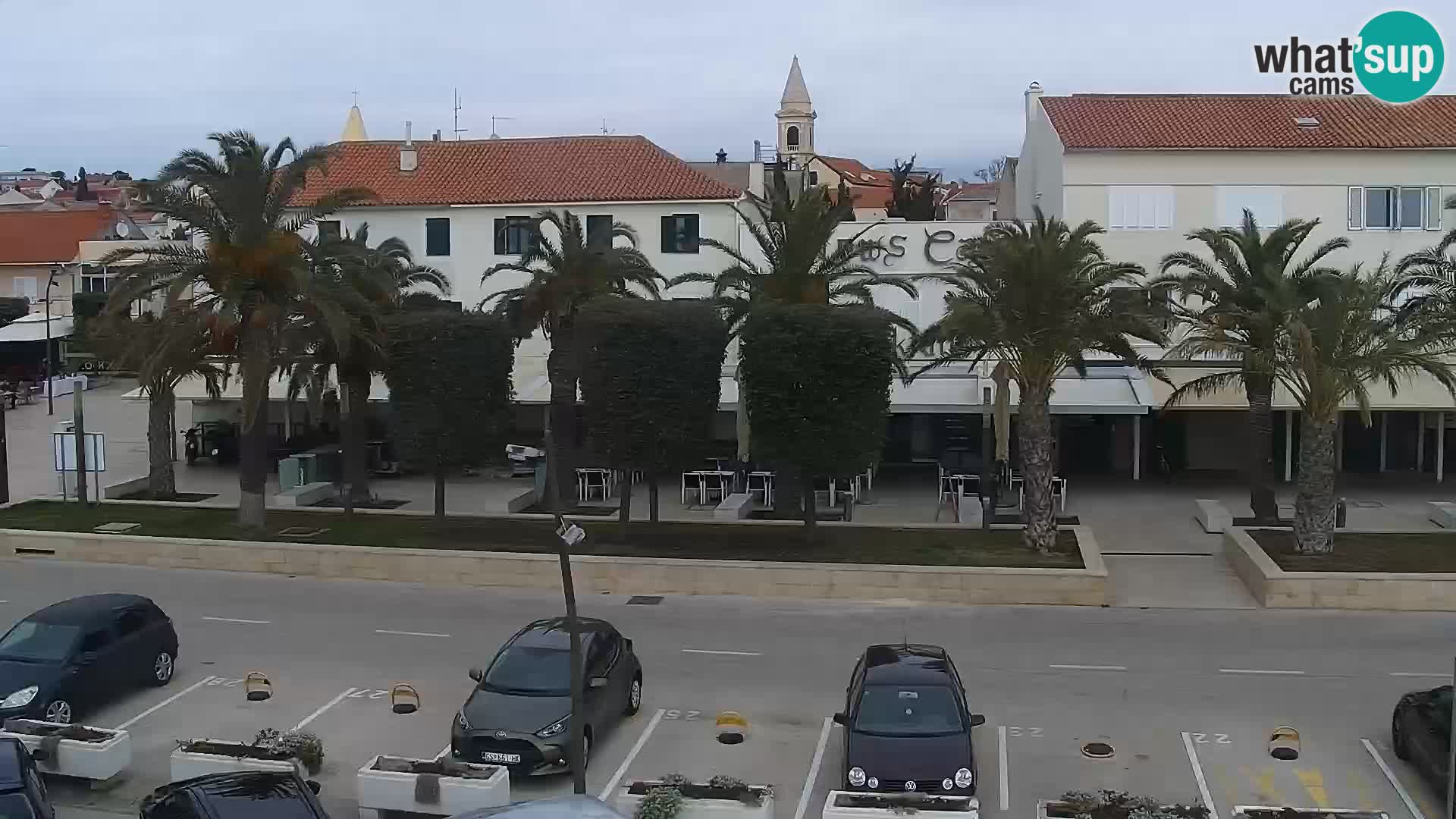 Webcam Novalja seaside promenade