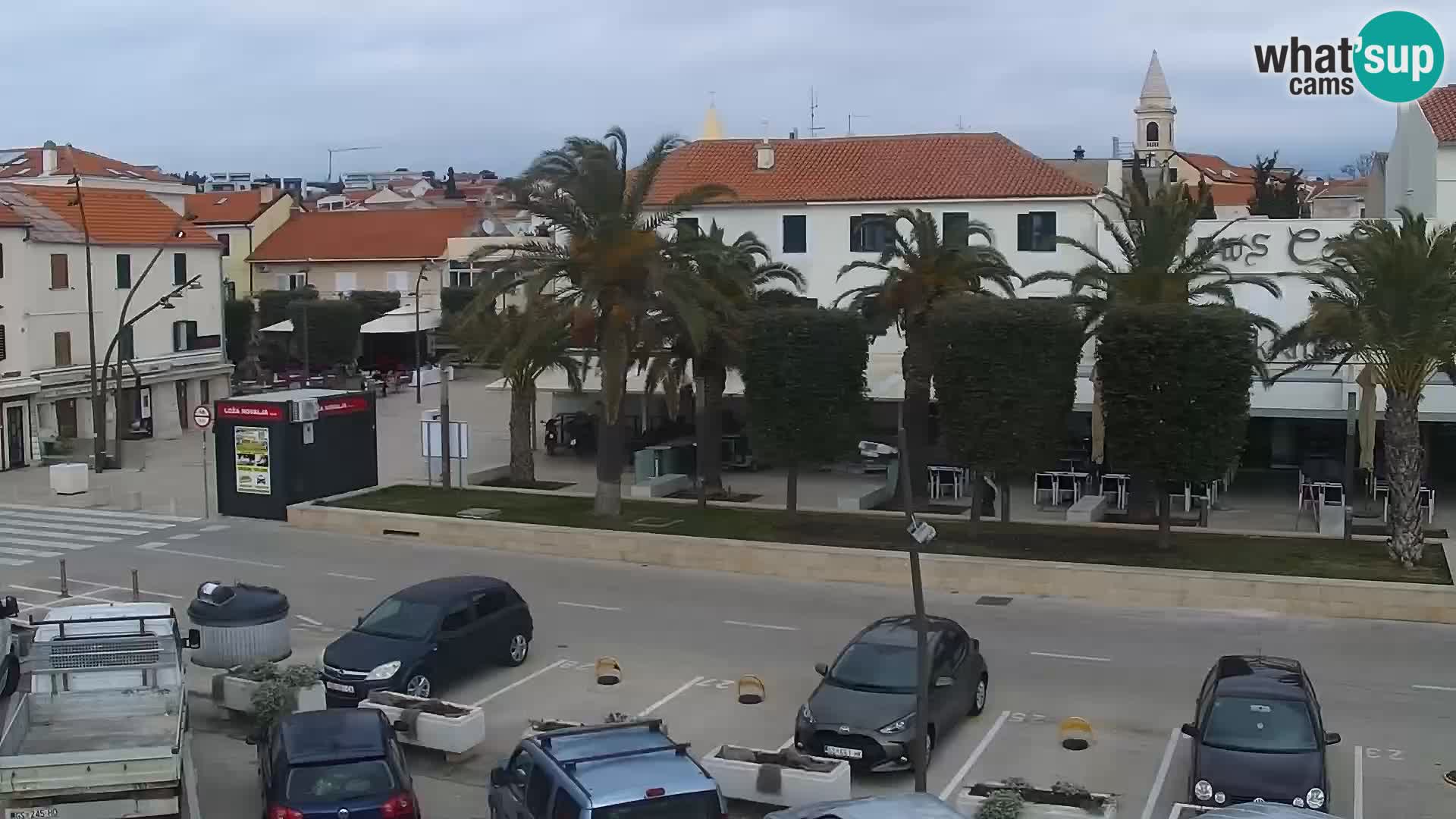 Webcam Novalja seaside promenade