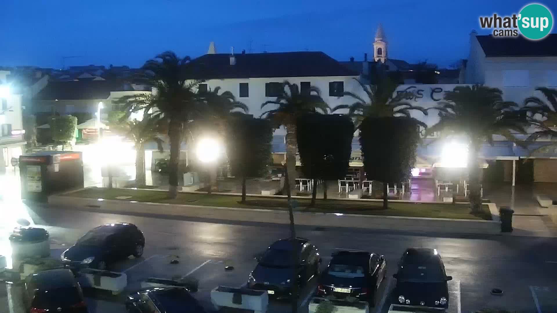 Webcam Novalja seaside promenade