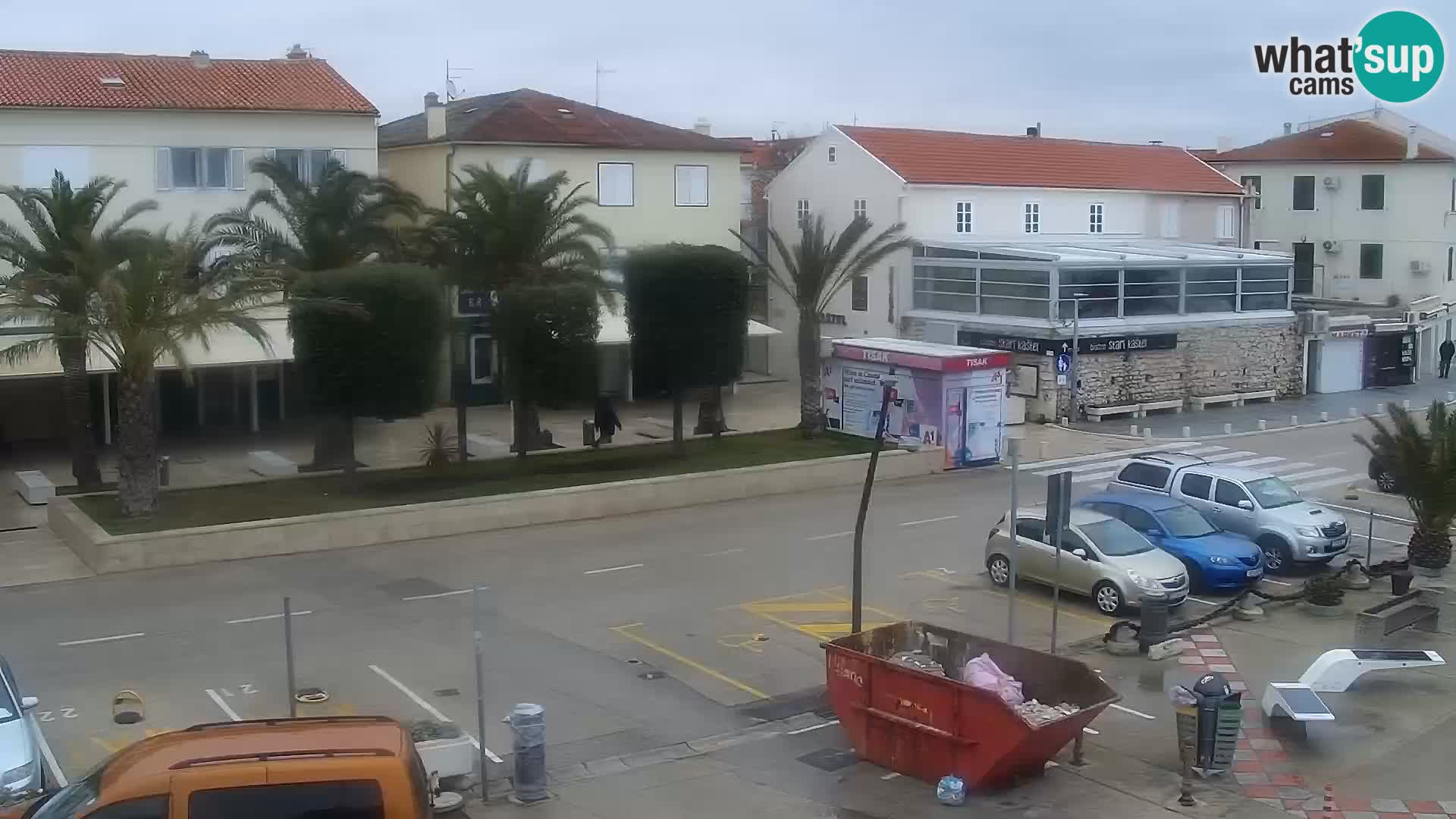 Webcam Novalja seaside promenade