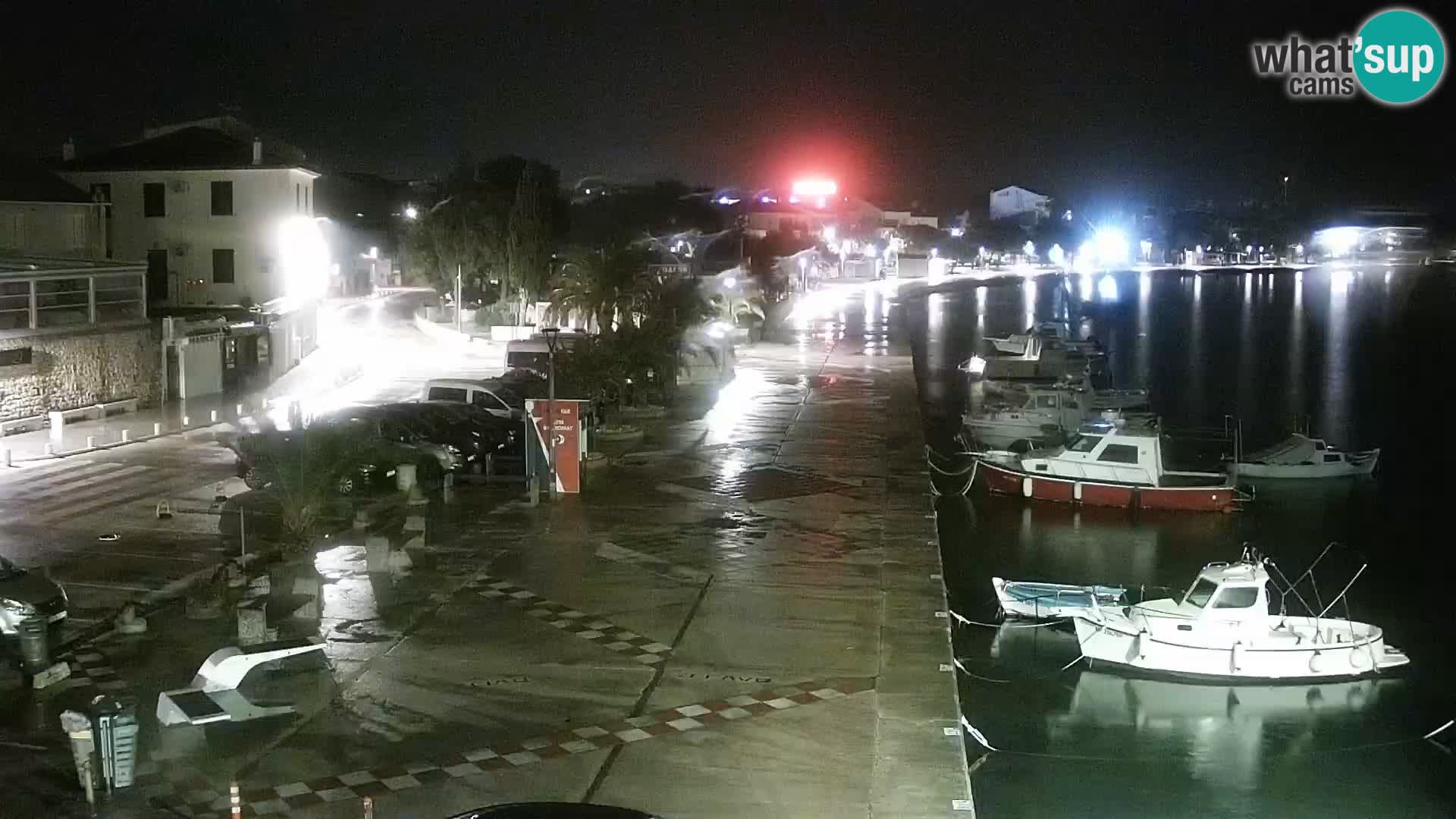 Webcam Novalja seaside promenade