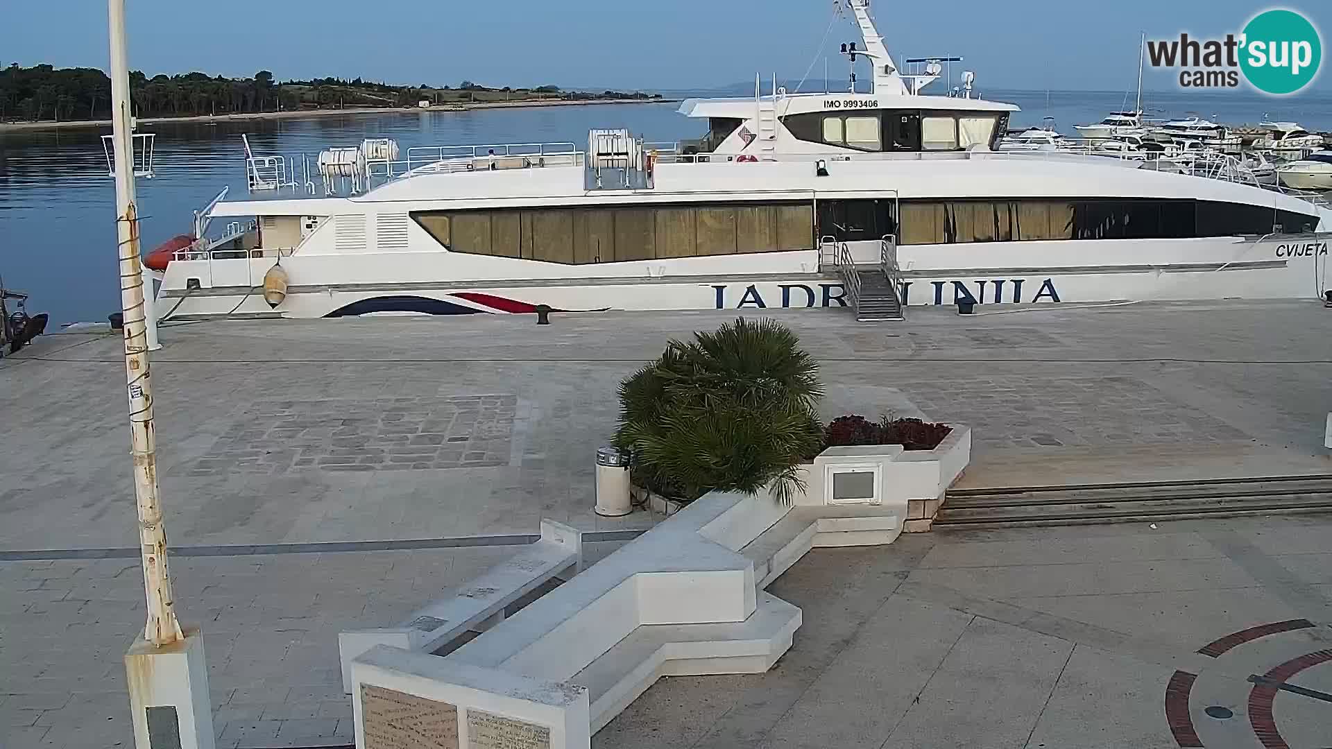 Livecam Promenade a Novalja