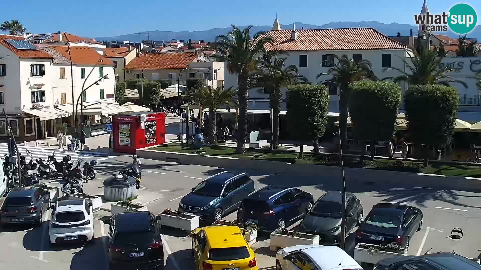 Webcam Novalja seaside promenade