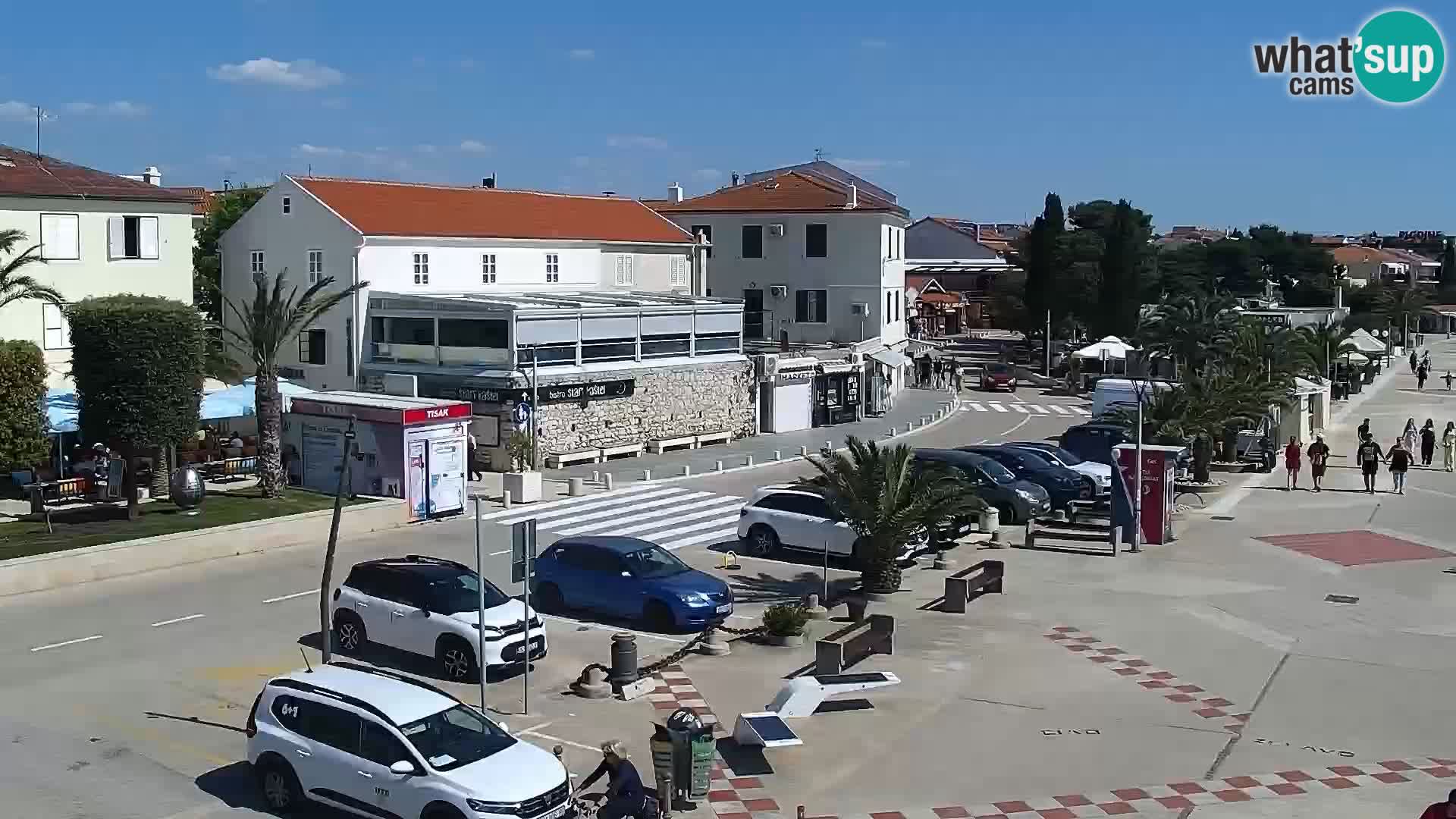 Webcam Novalja seaside promenade