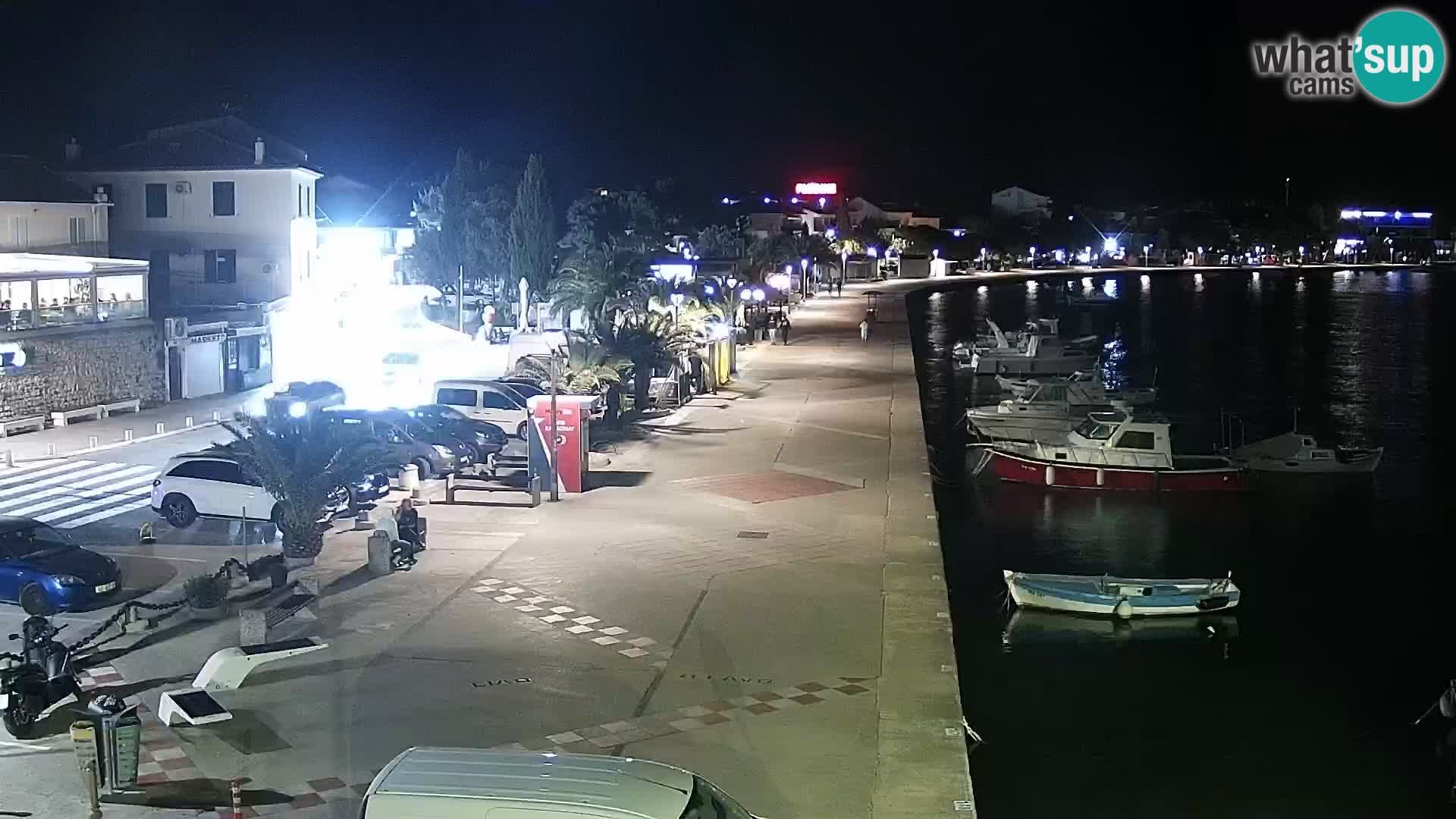 Novalja spletna kamera promenada