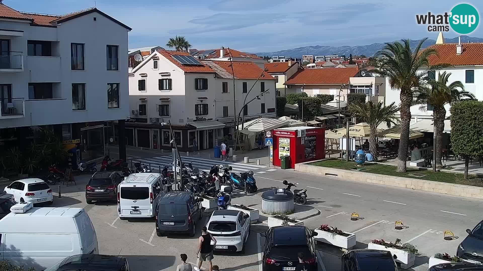 Novalja spletna kamera promenada