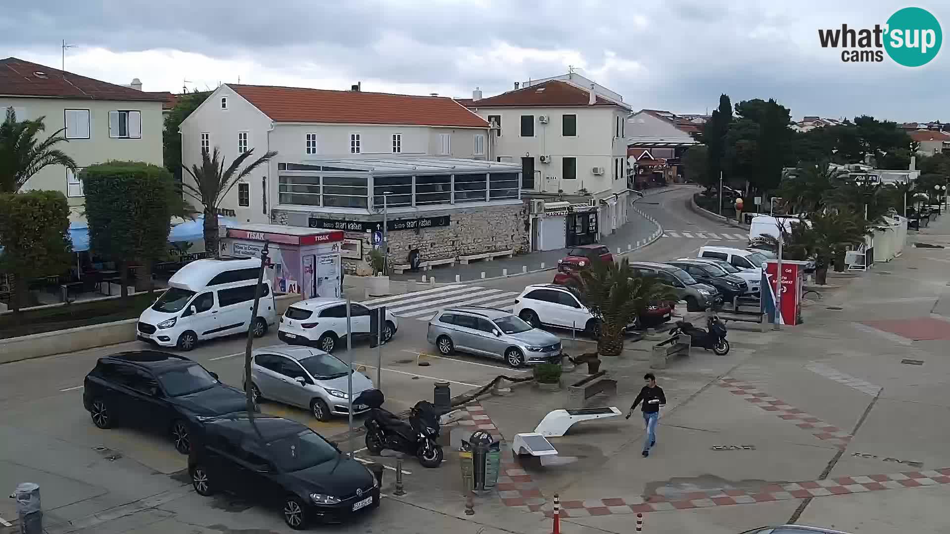 Novalja spletna kamera promenada