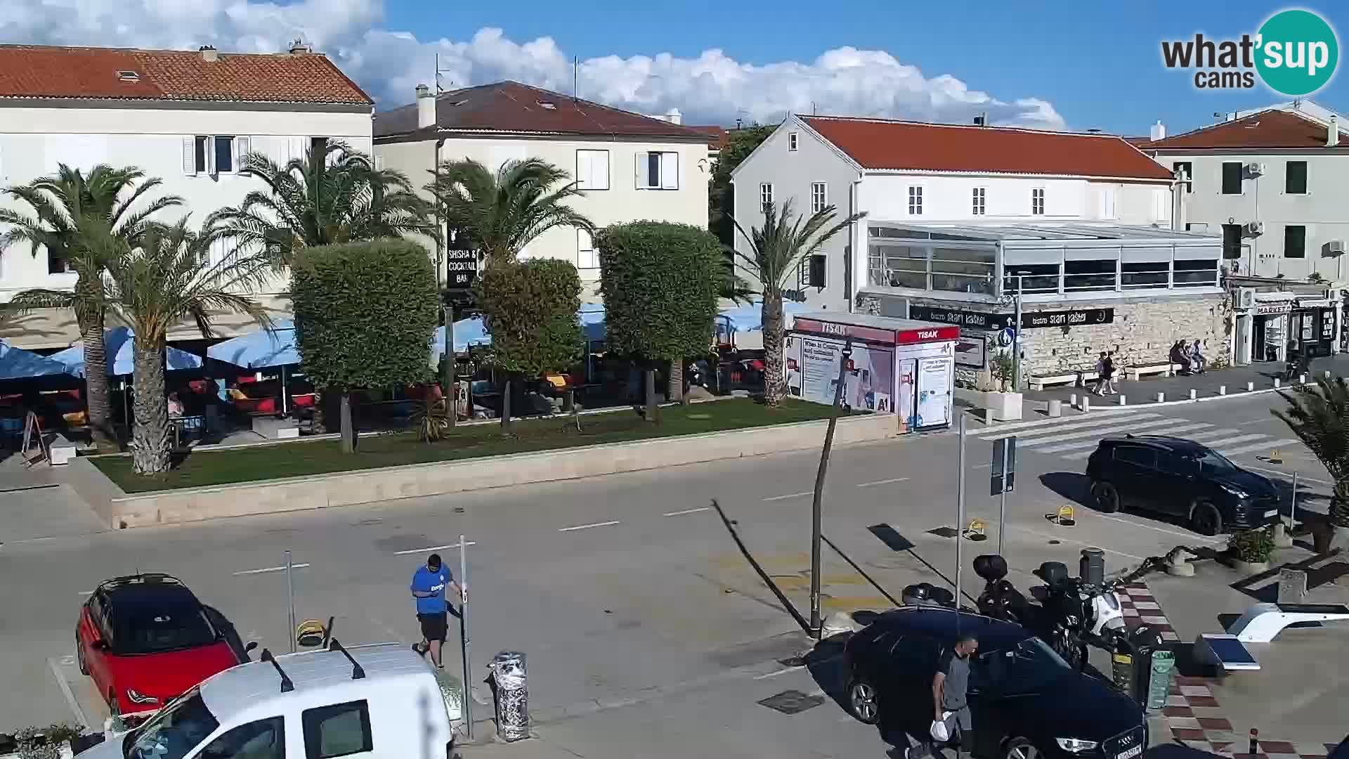 Novalja spletna kamera promenada