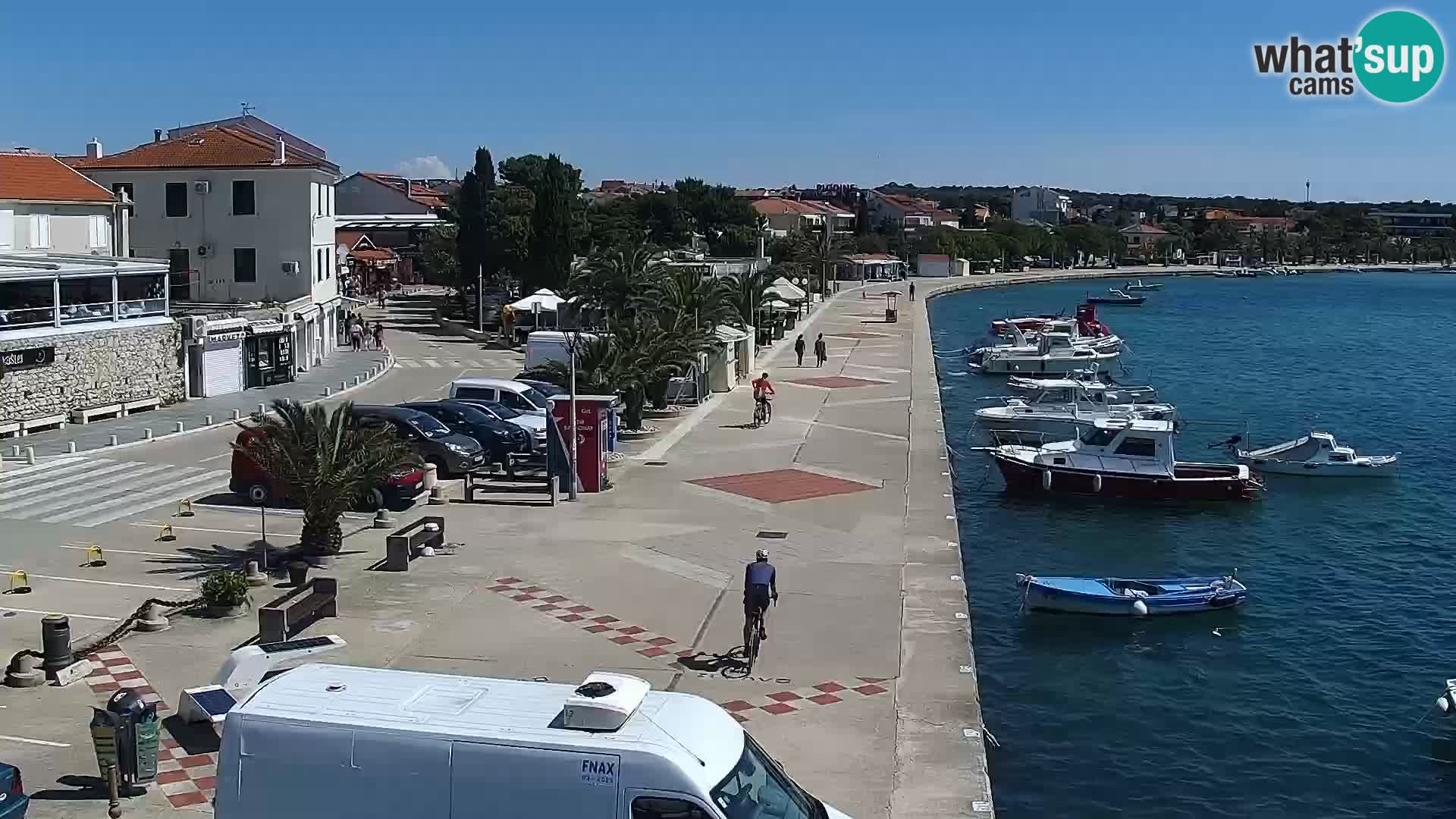 Novalja spletna kamera promenada