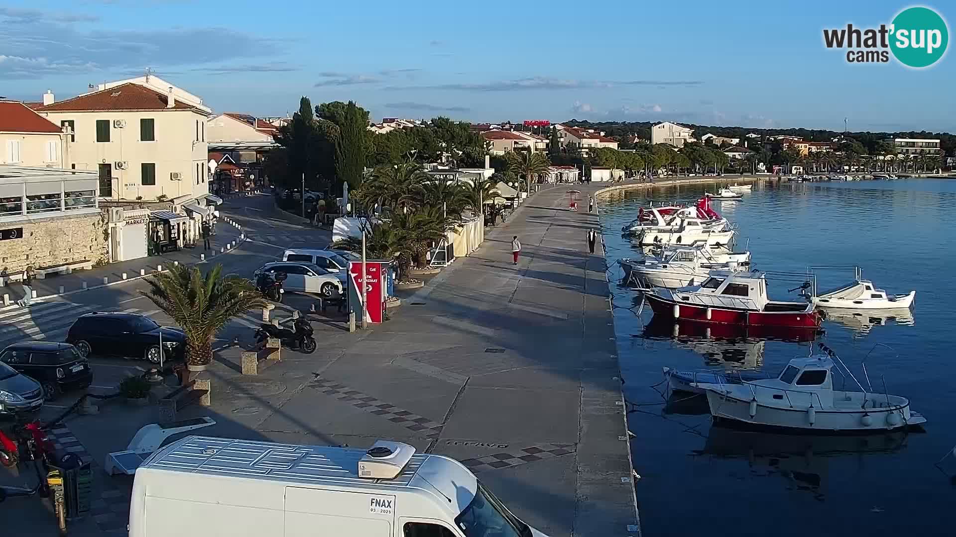 Webcam Novalja seaside promenade