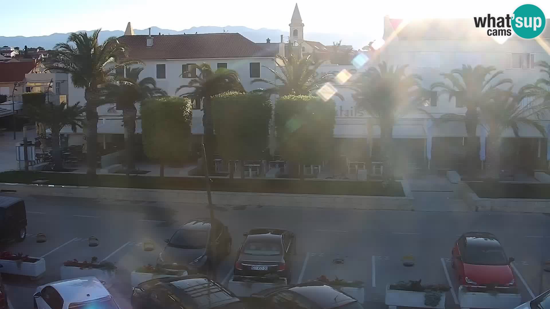 Novalja spletna kamera promenada