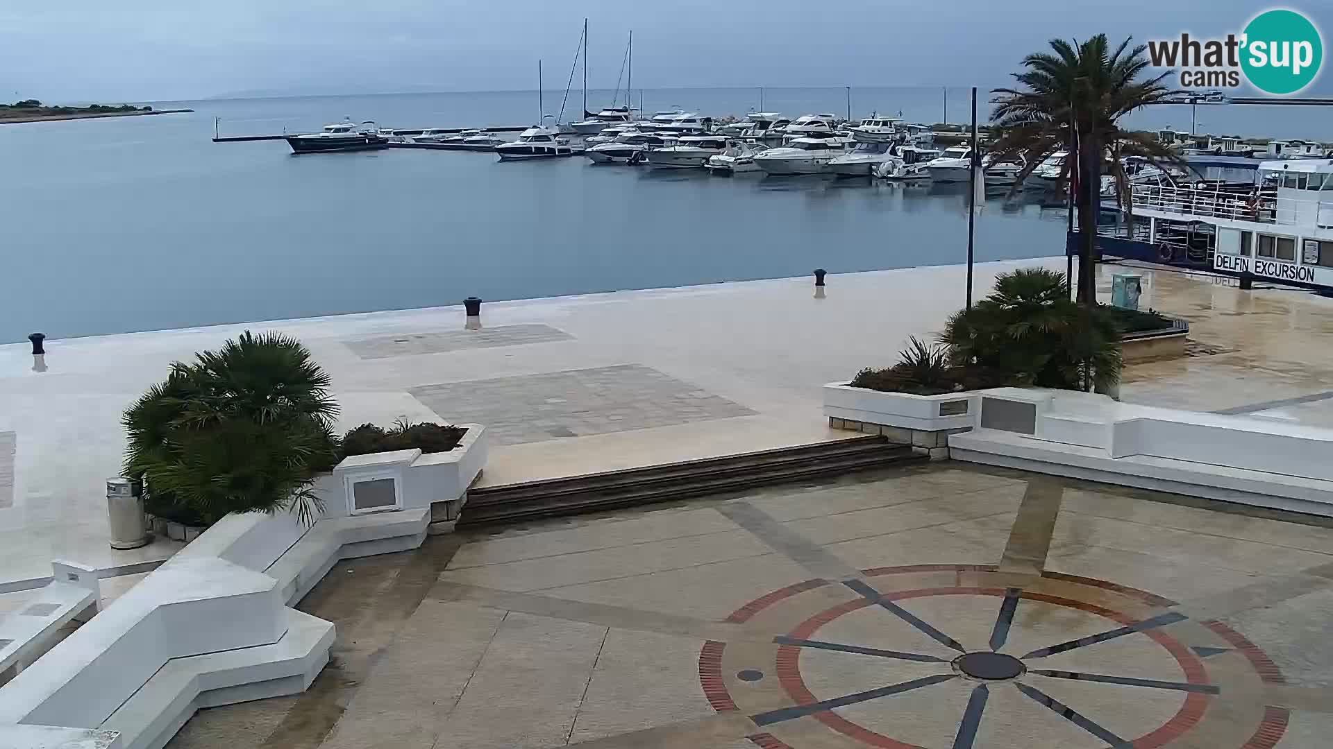 Novalja spletna kamera promenada