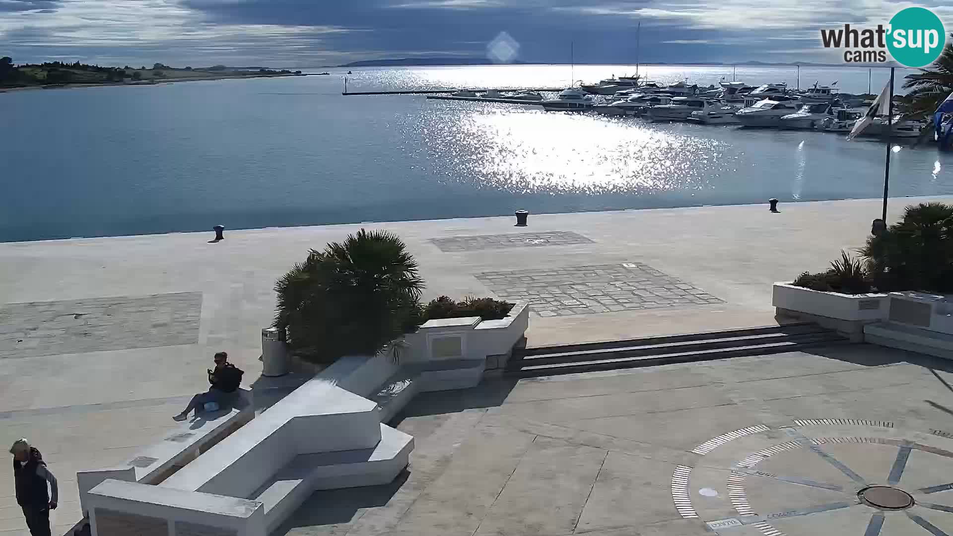 Novalja spletna kamera promenada