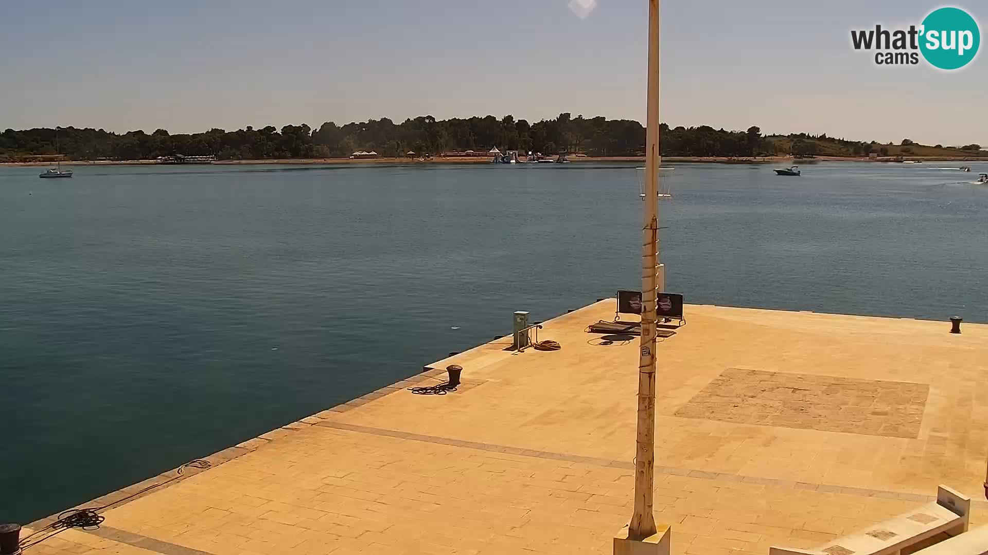 Web kamera Novalja promenada