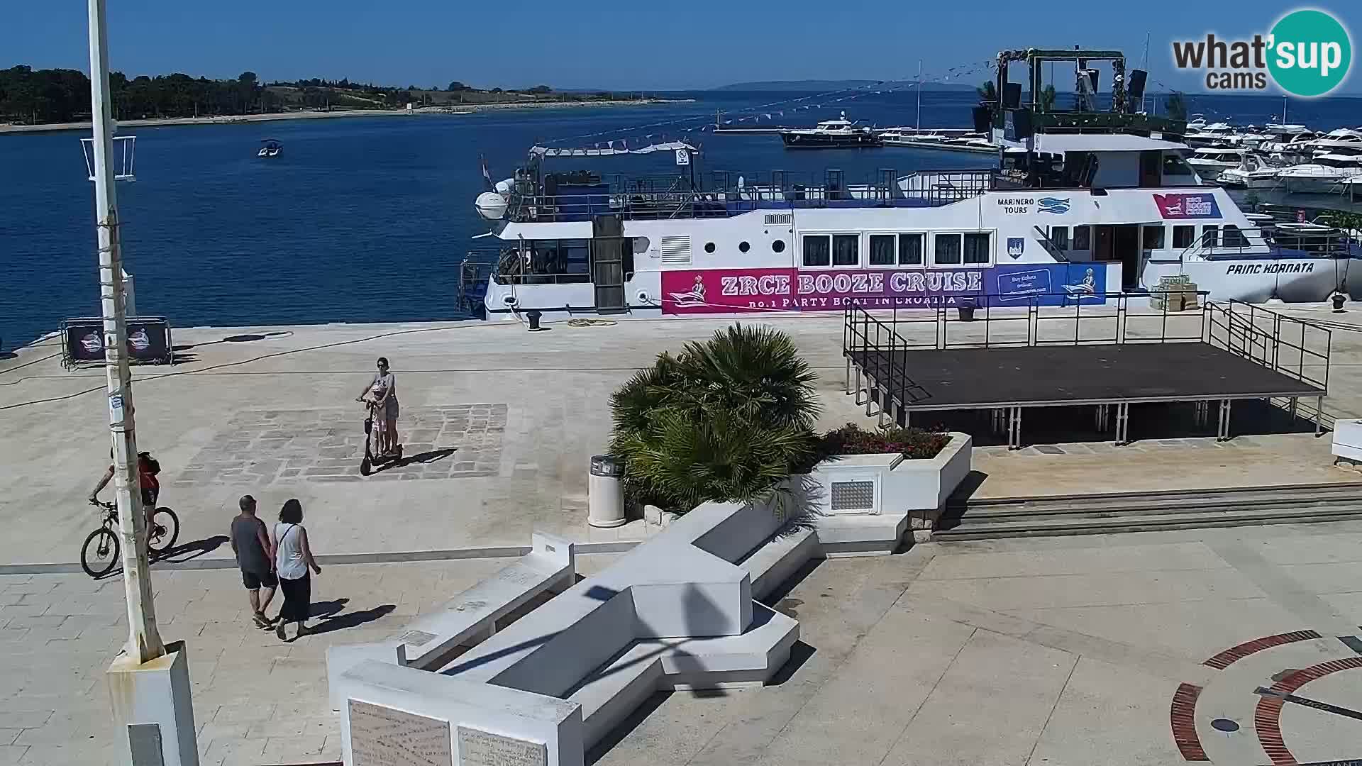 Livecam Promenade a Novalja