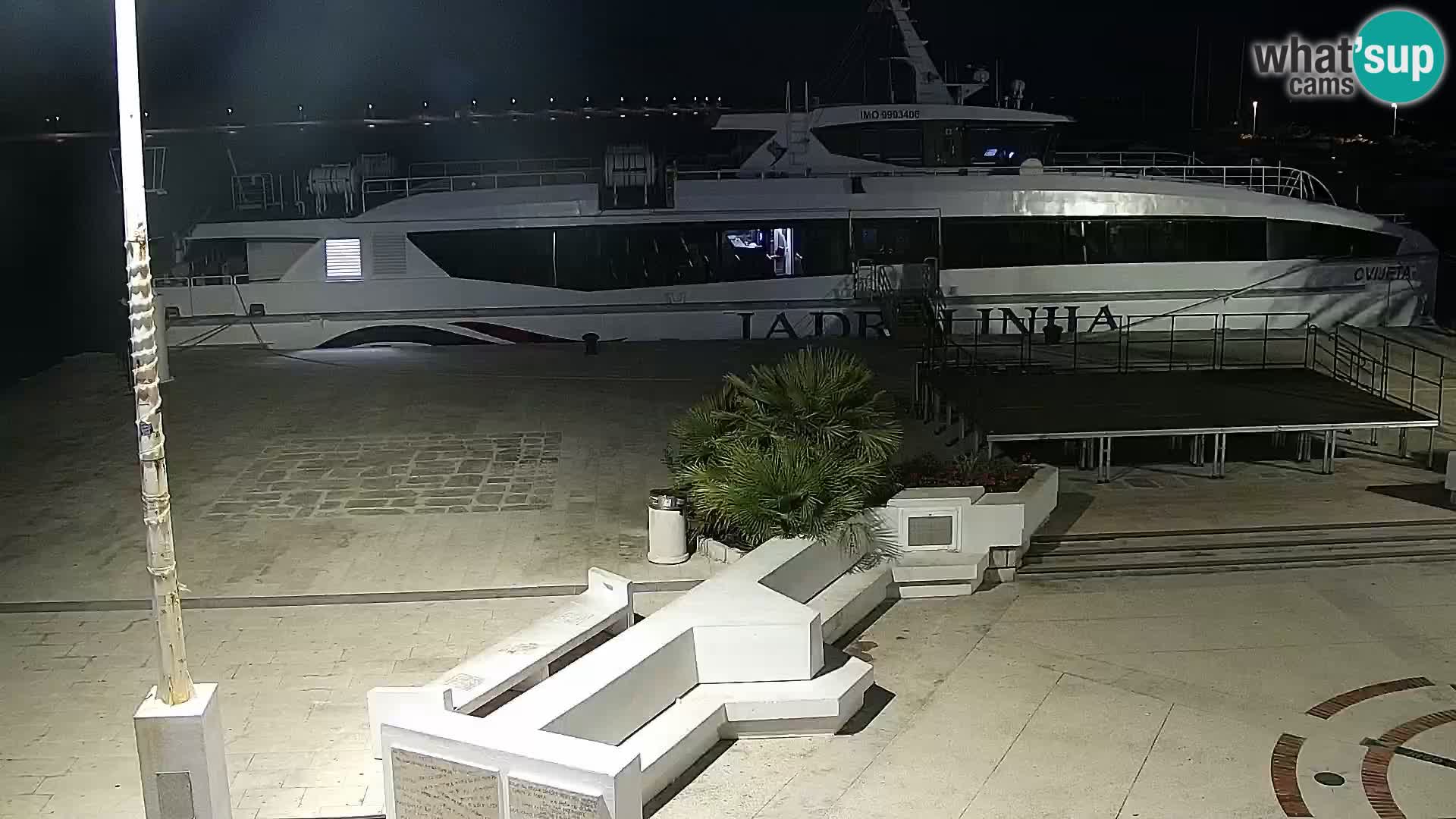 Livecam Promenade a Novalja