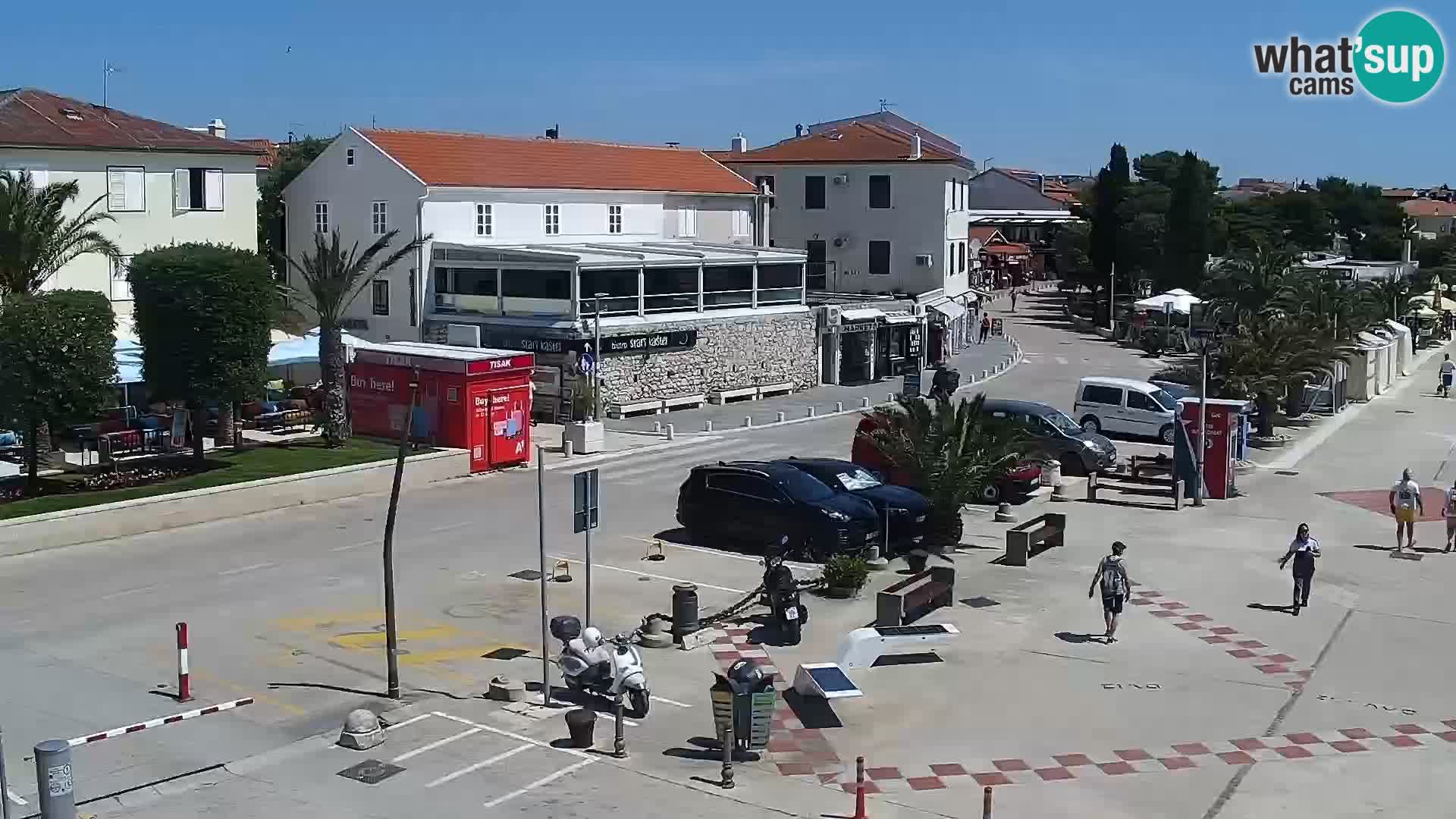 Web kamera Novalja promenada