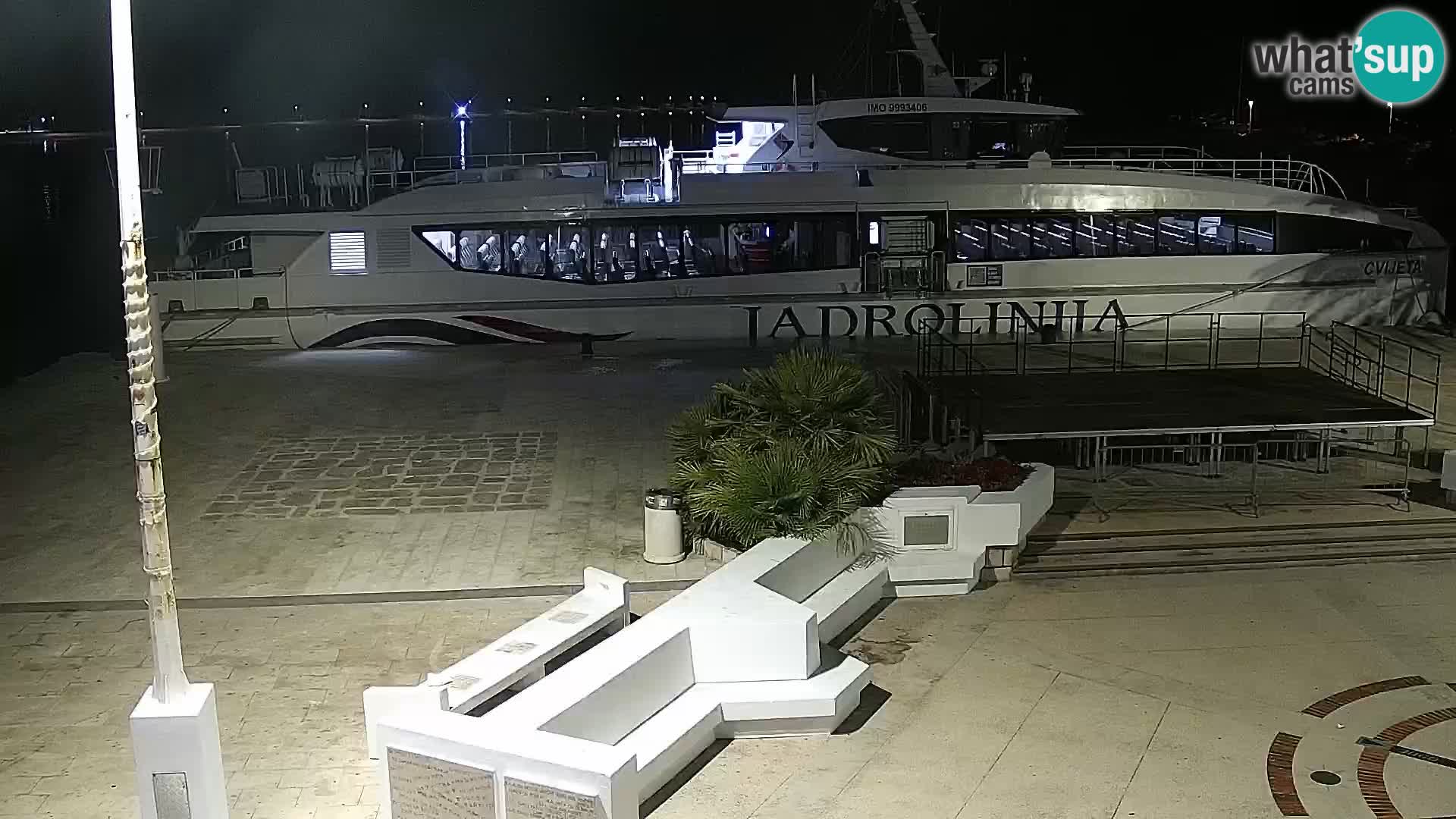 Livecam Promenade a Novalja