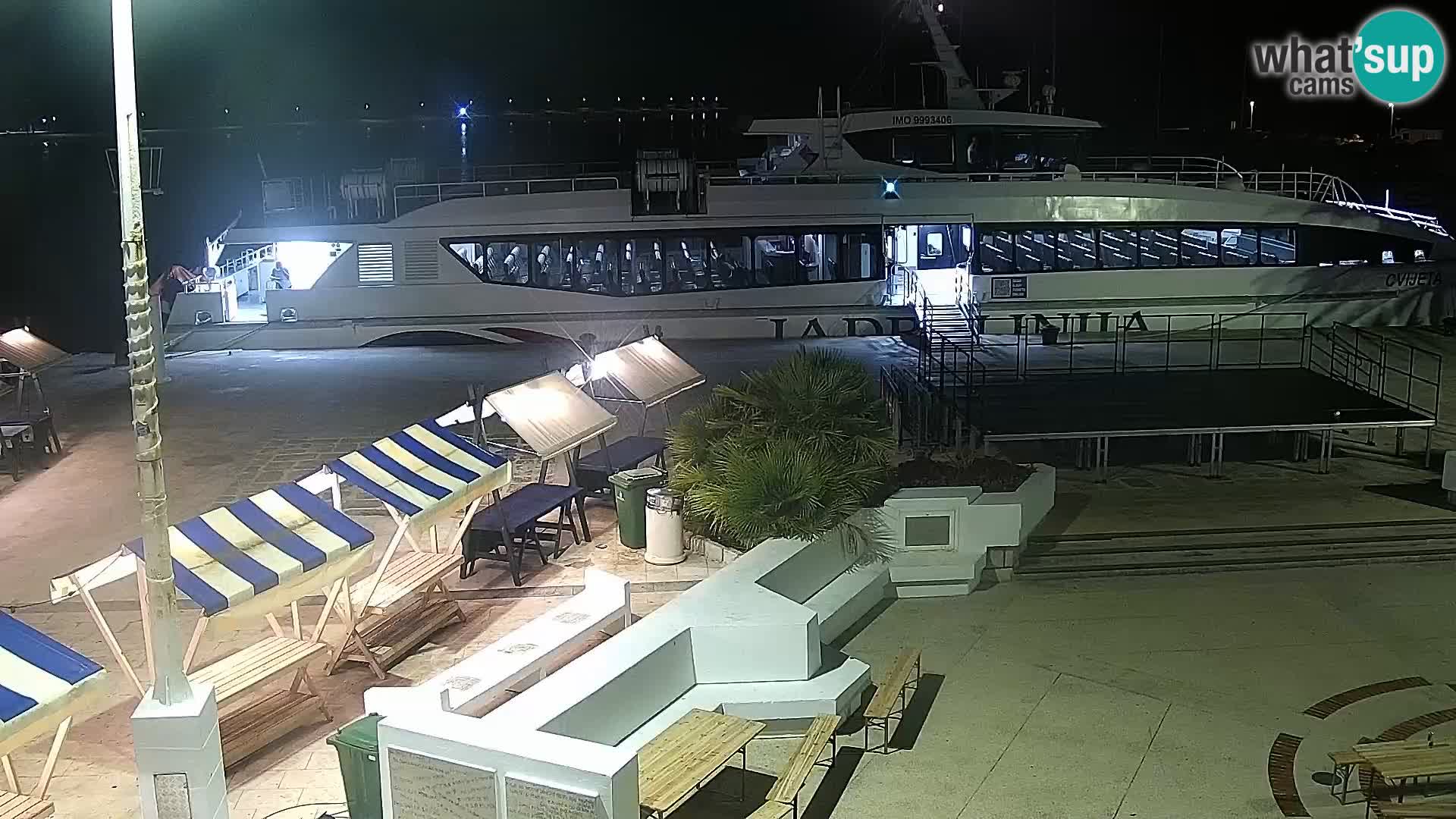 Webcam Novalja seaside promenade