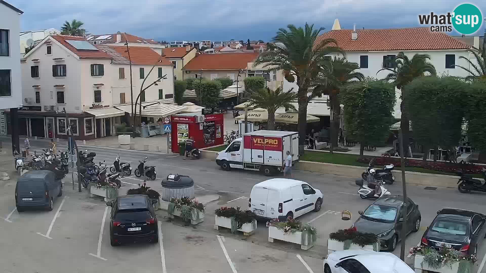 Webcam Novalja seaside promenade