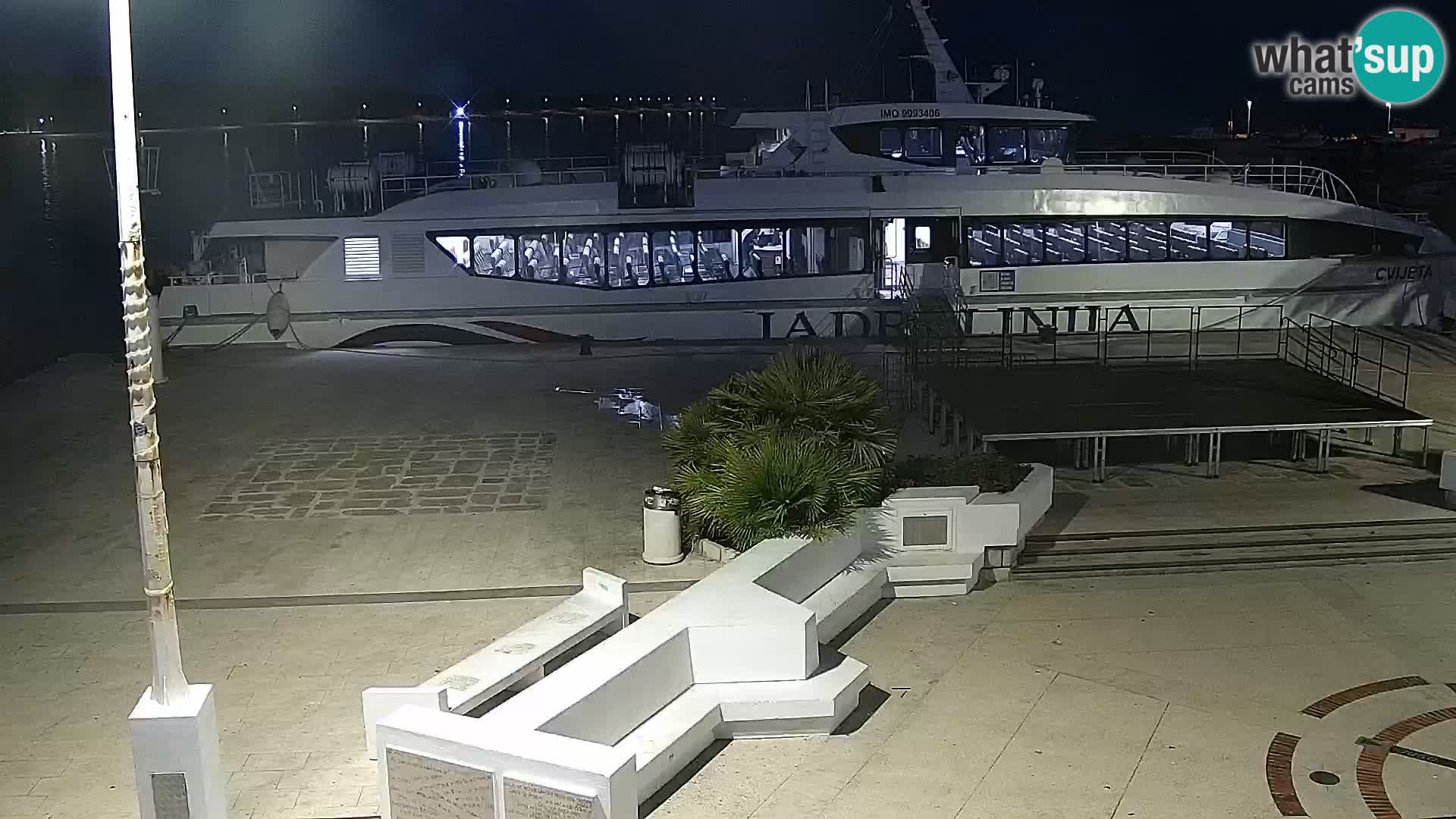 Novalja Livecam promenade