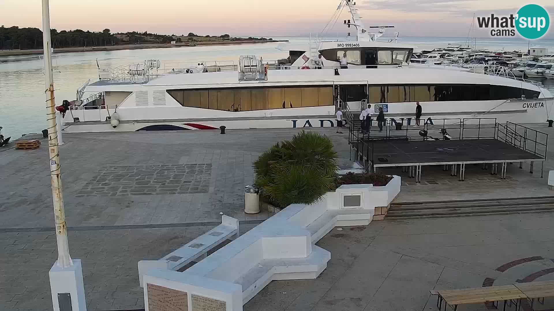 Novalja Livecam promenade