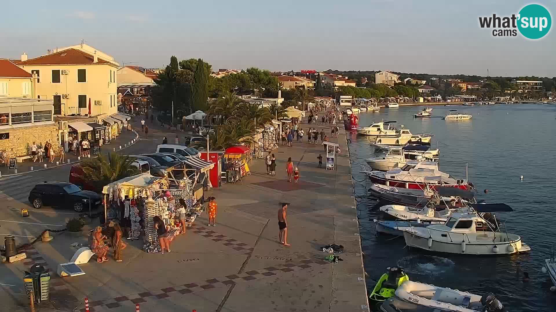 Webcam Novalja seaside promenade