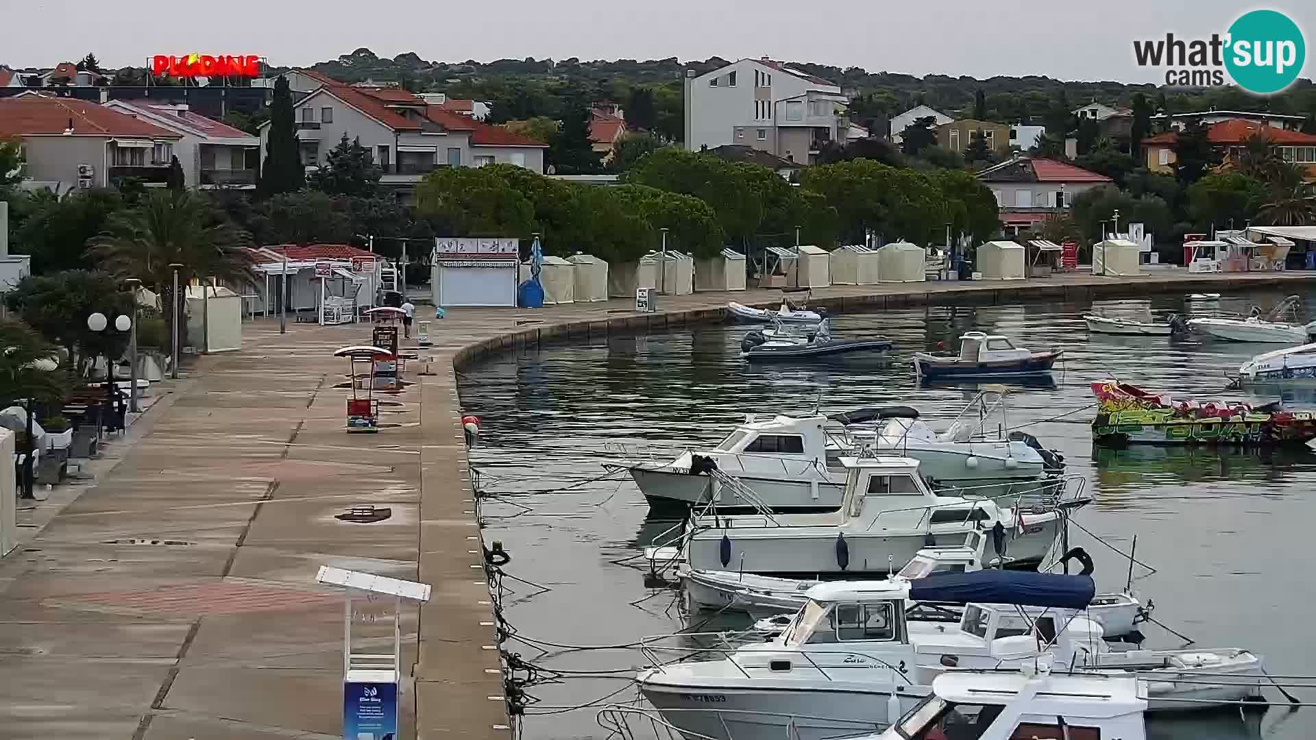 Novalja spletna kamera promenada