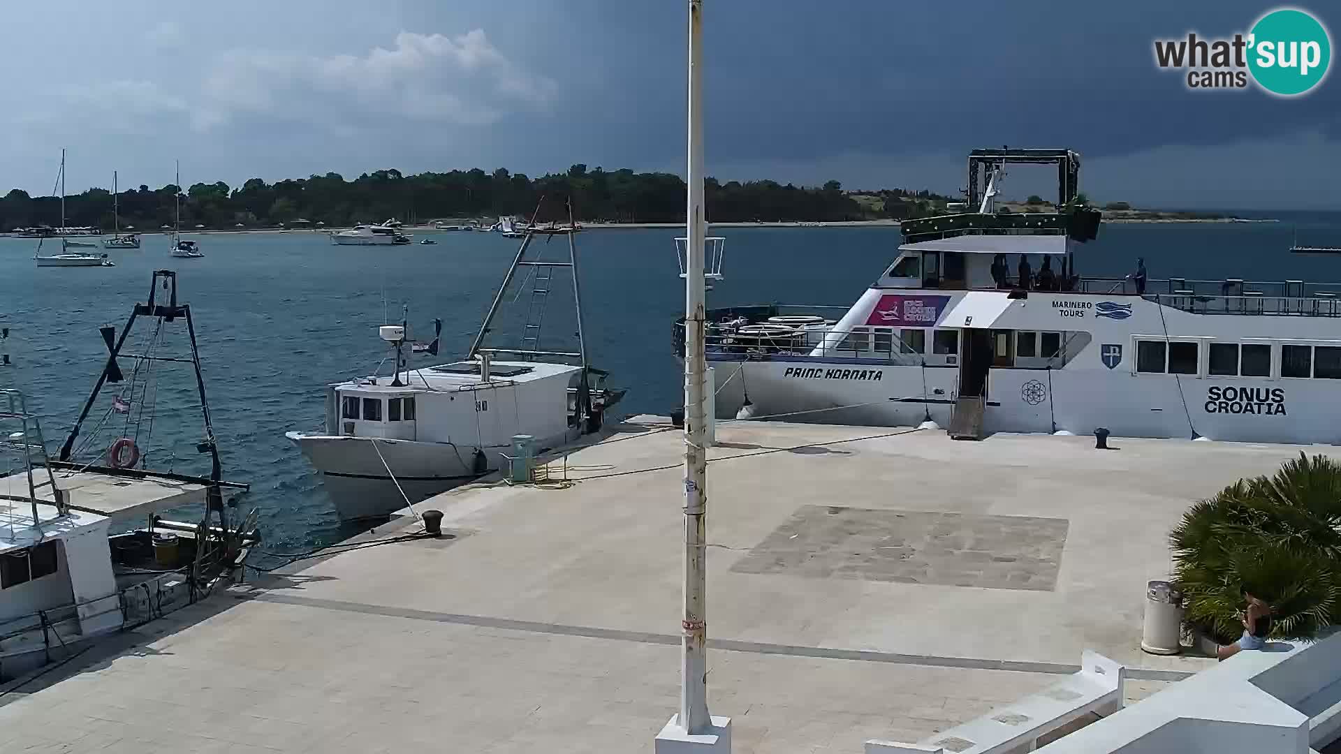Webcam Novalja seaside promenade