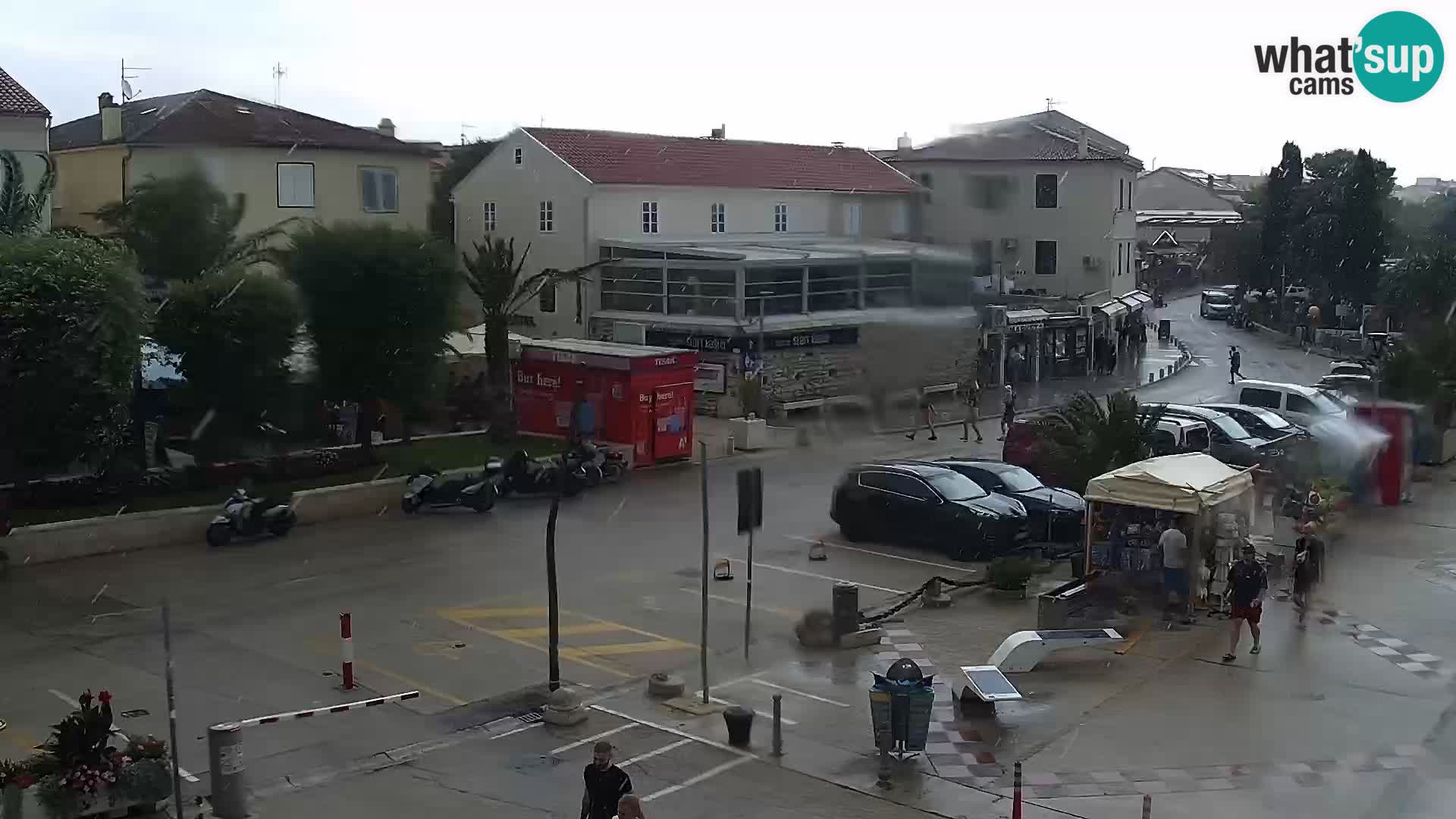 Novalja spletna kamera promenada