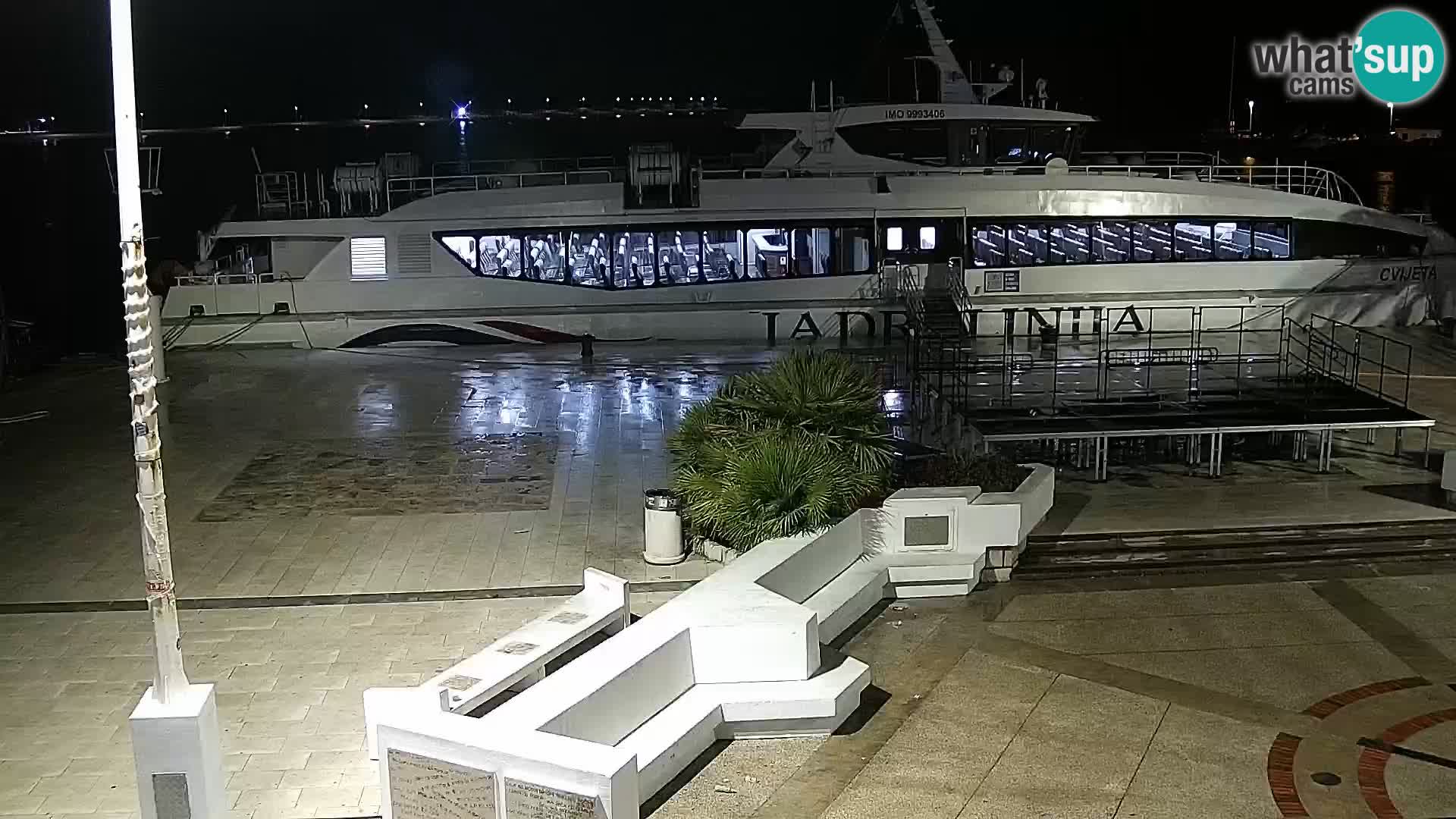 Novalja Livecam promenade