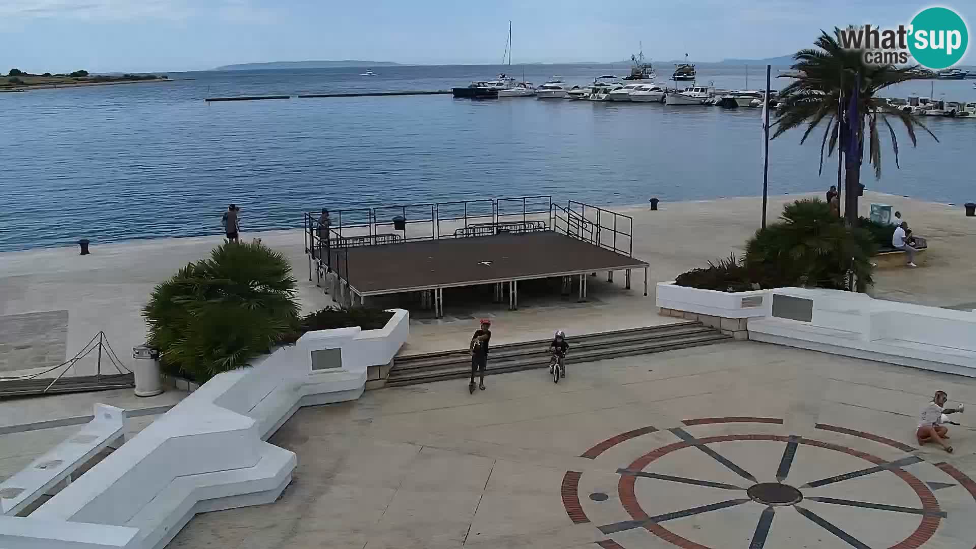 Novalja Livecam promenade