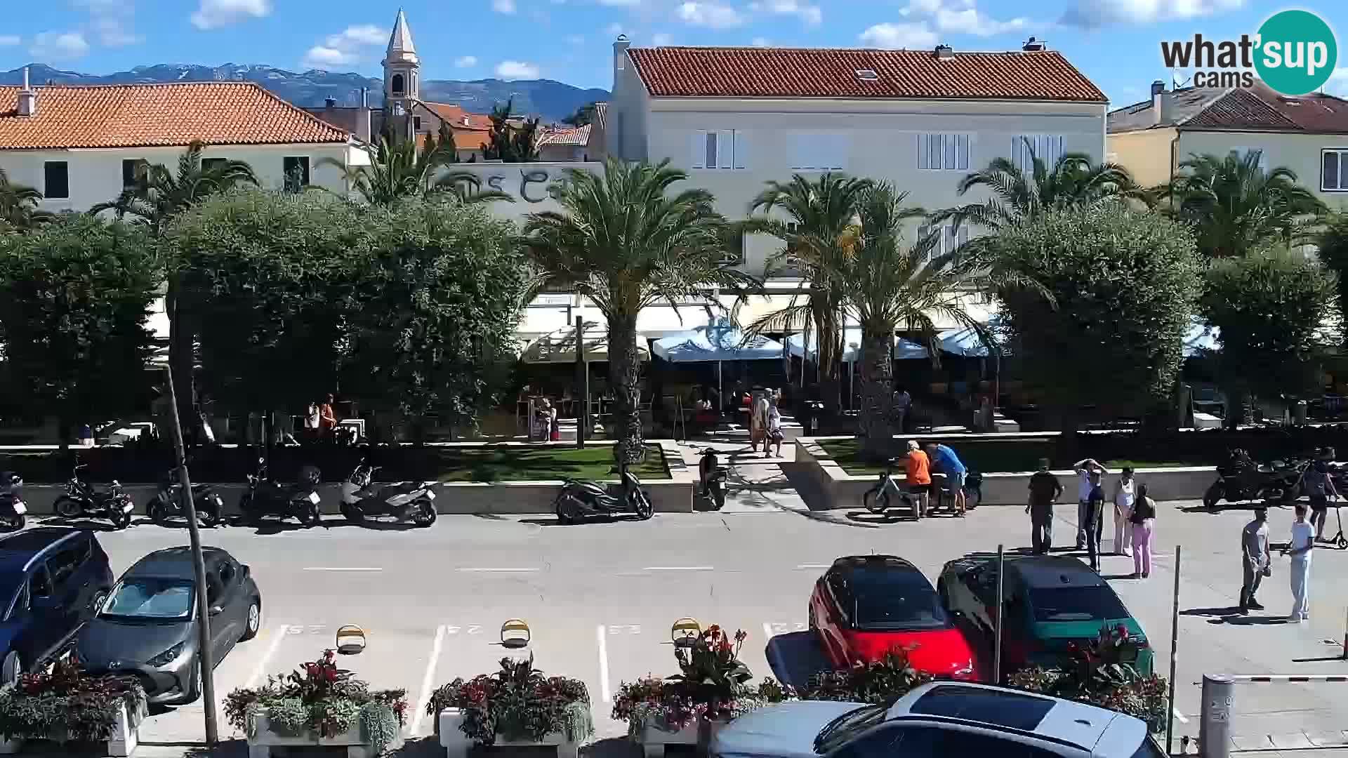 Web kamera Novalja promenada