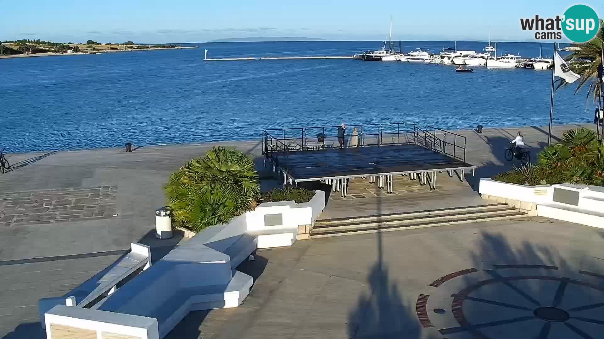 Livecam Promenade a Novalja