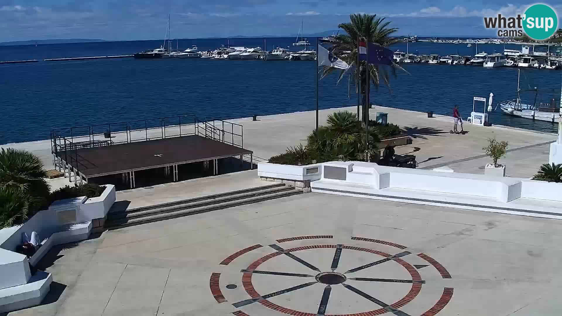 Webcam Novalja seaside promenade